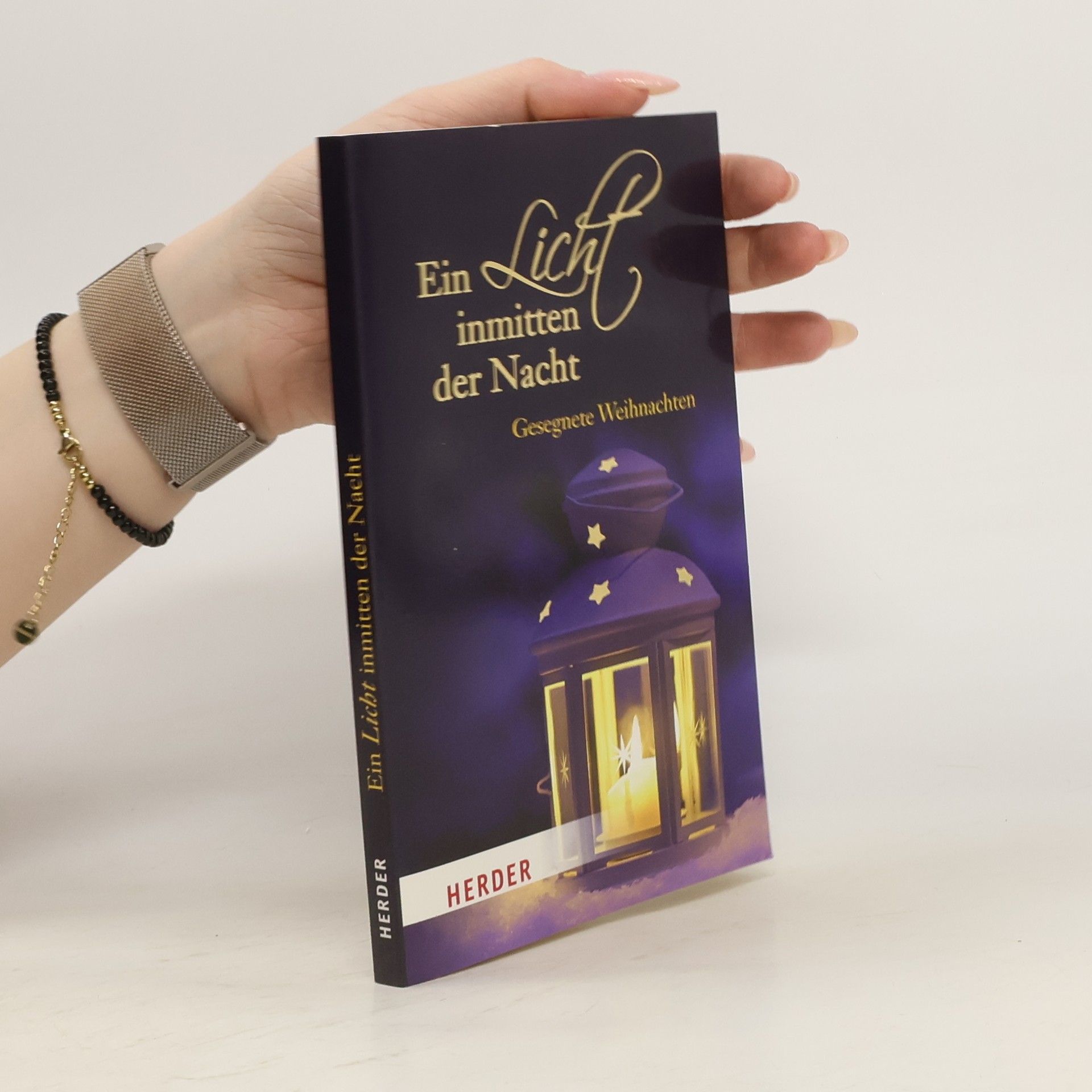 German Neundorfer Ein Licht inmitten der Nacht