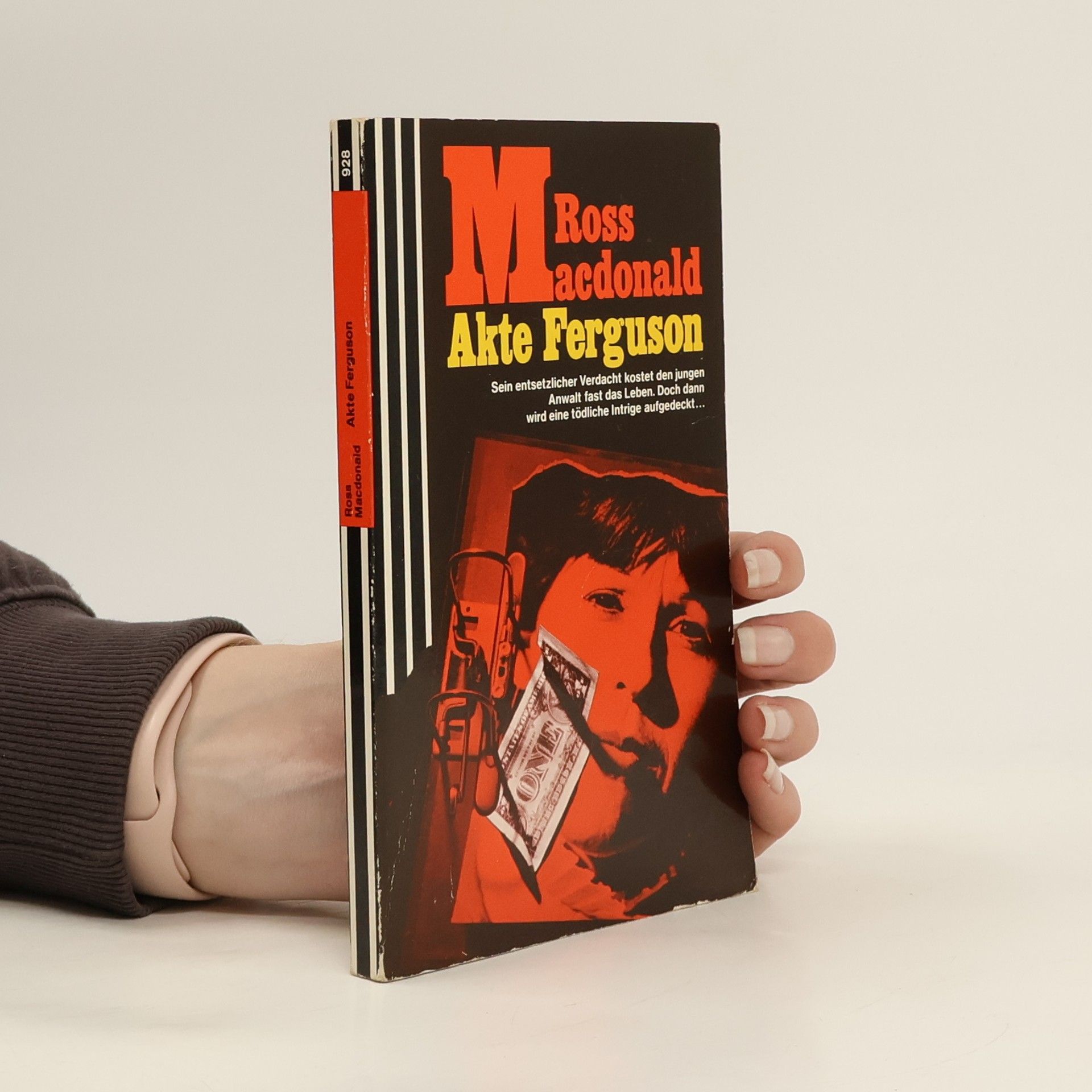 Ross Macdonald Akte Ferguson