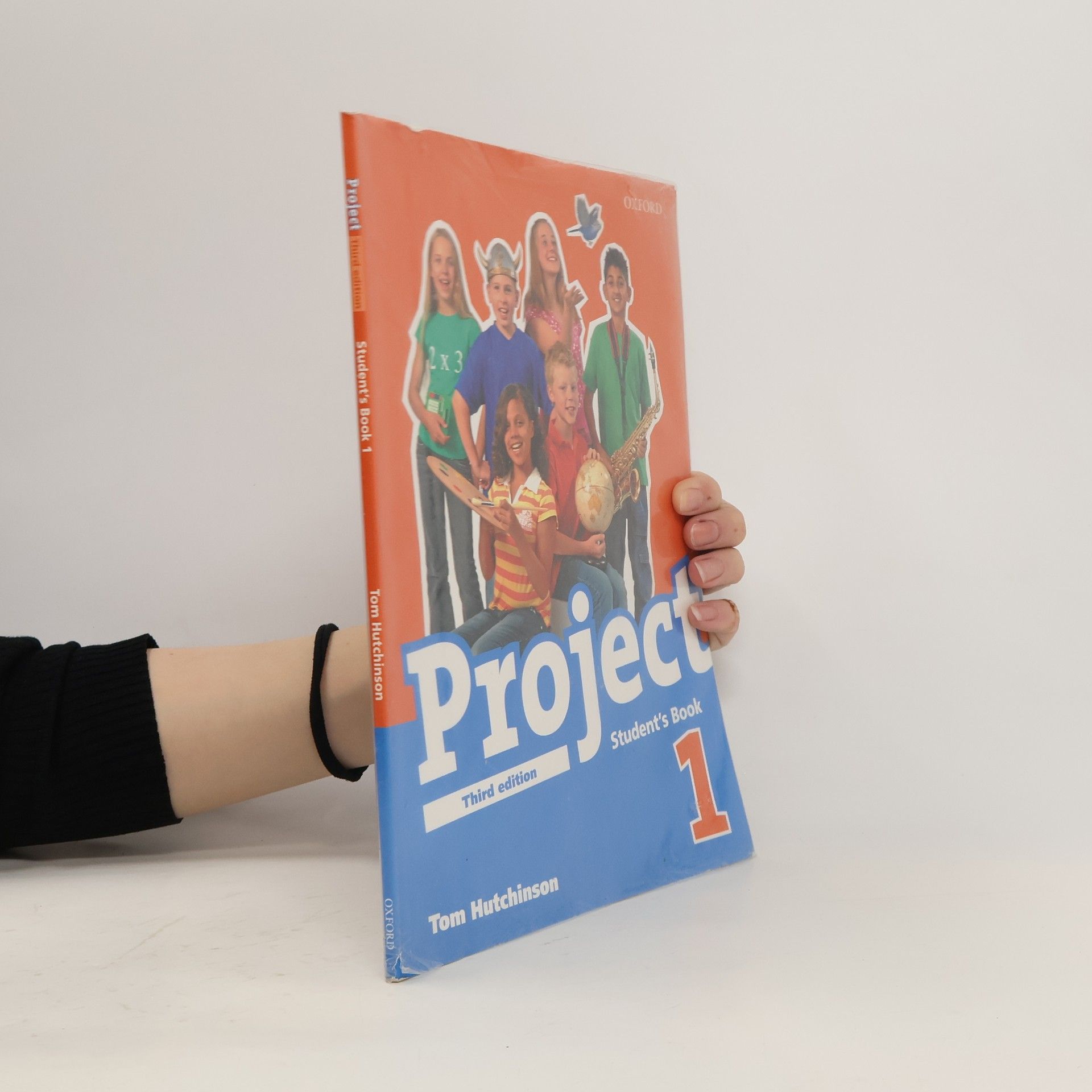 Tom Hutchinson Project 1. Student's book