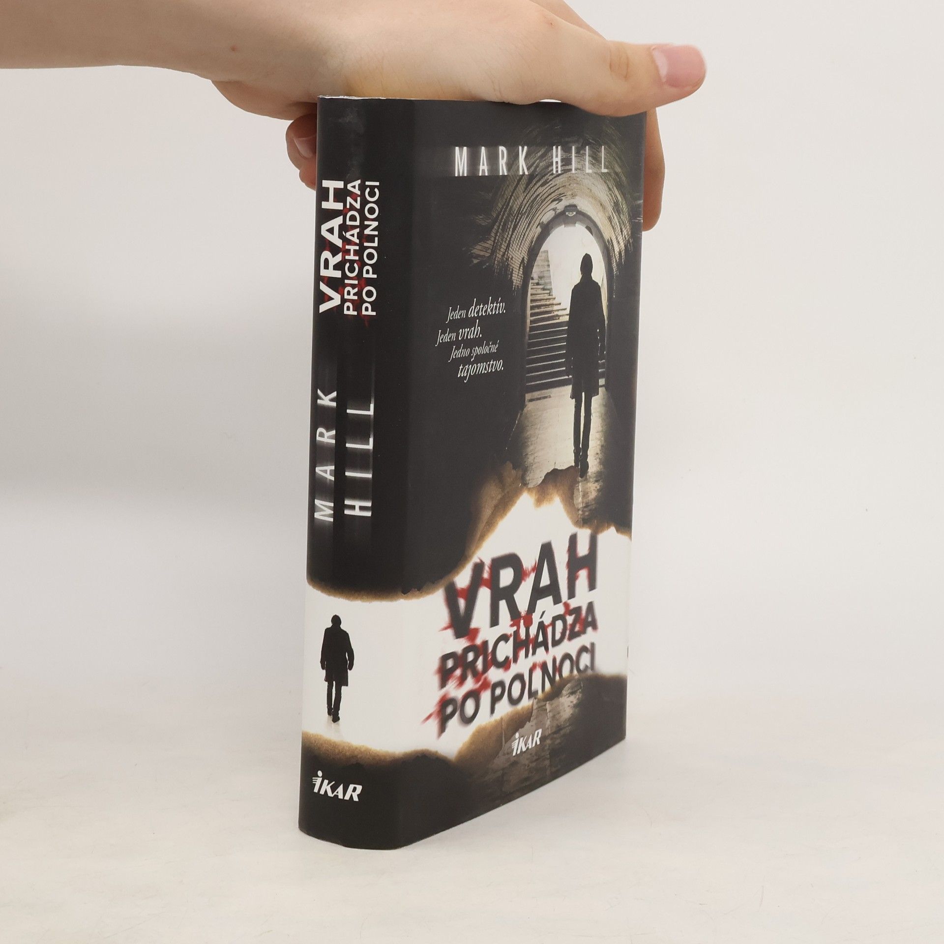 Mark Hill Vrah prichádza po polnoci