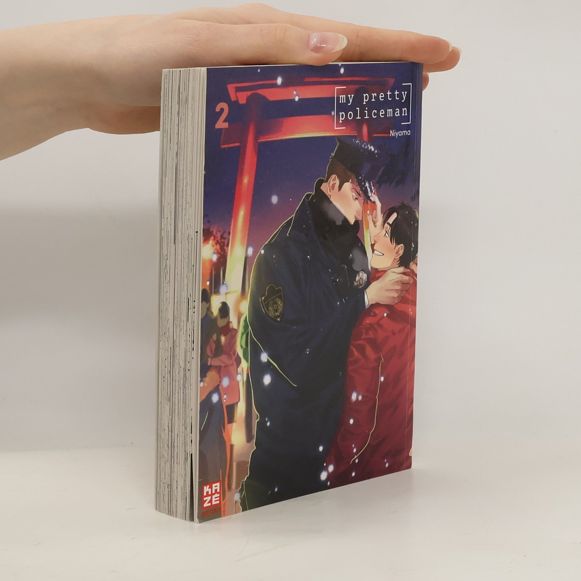 Niyama My Pretty Policeman - Band 2