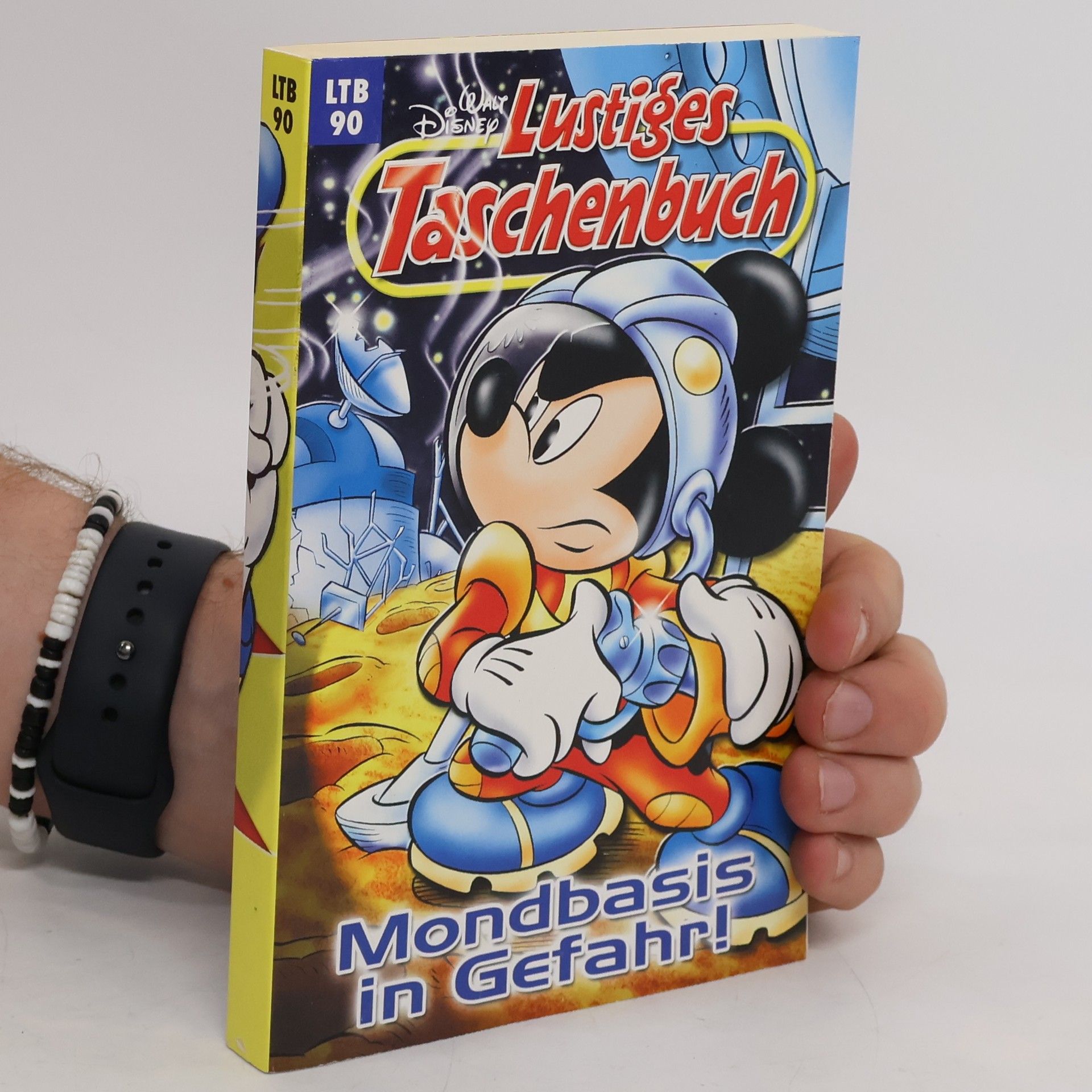 Walt Disney Lustiges Taschenbuch 90. Mondbasis in Gefahr!