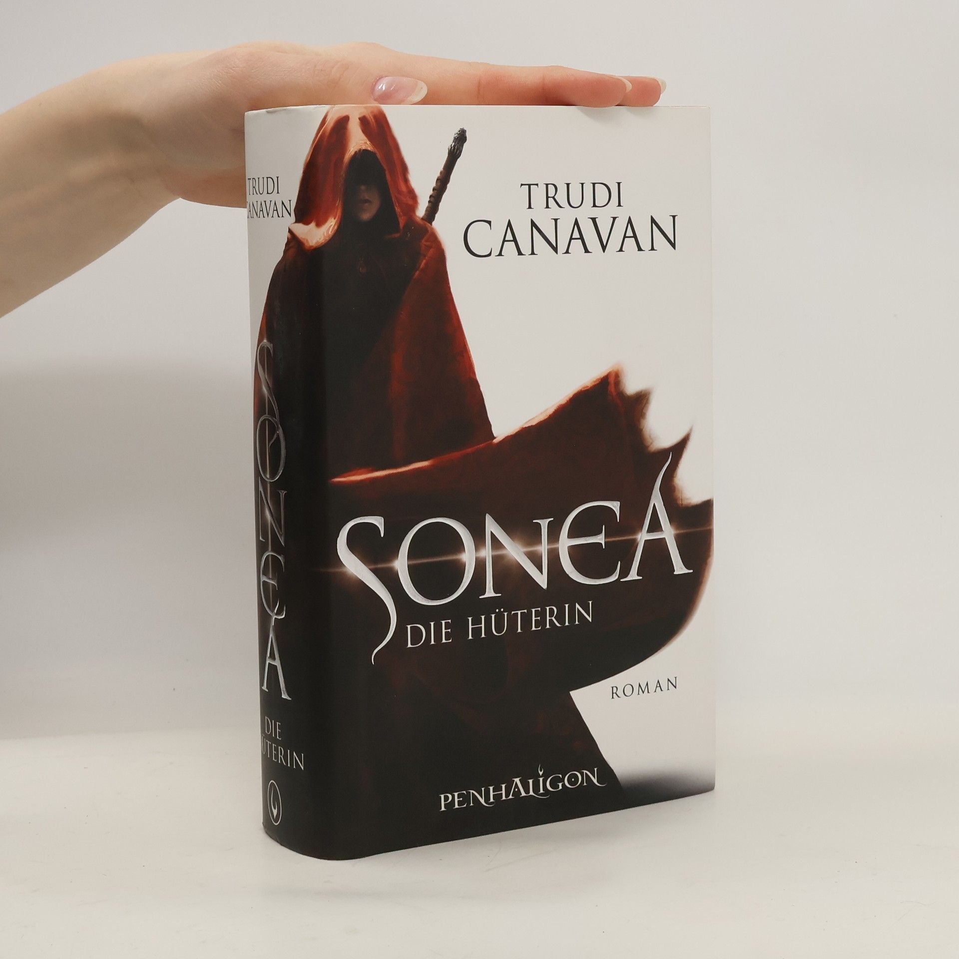 Trudi Canavan Sonea