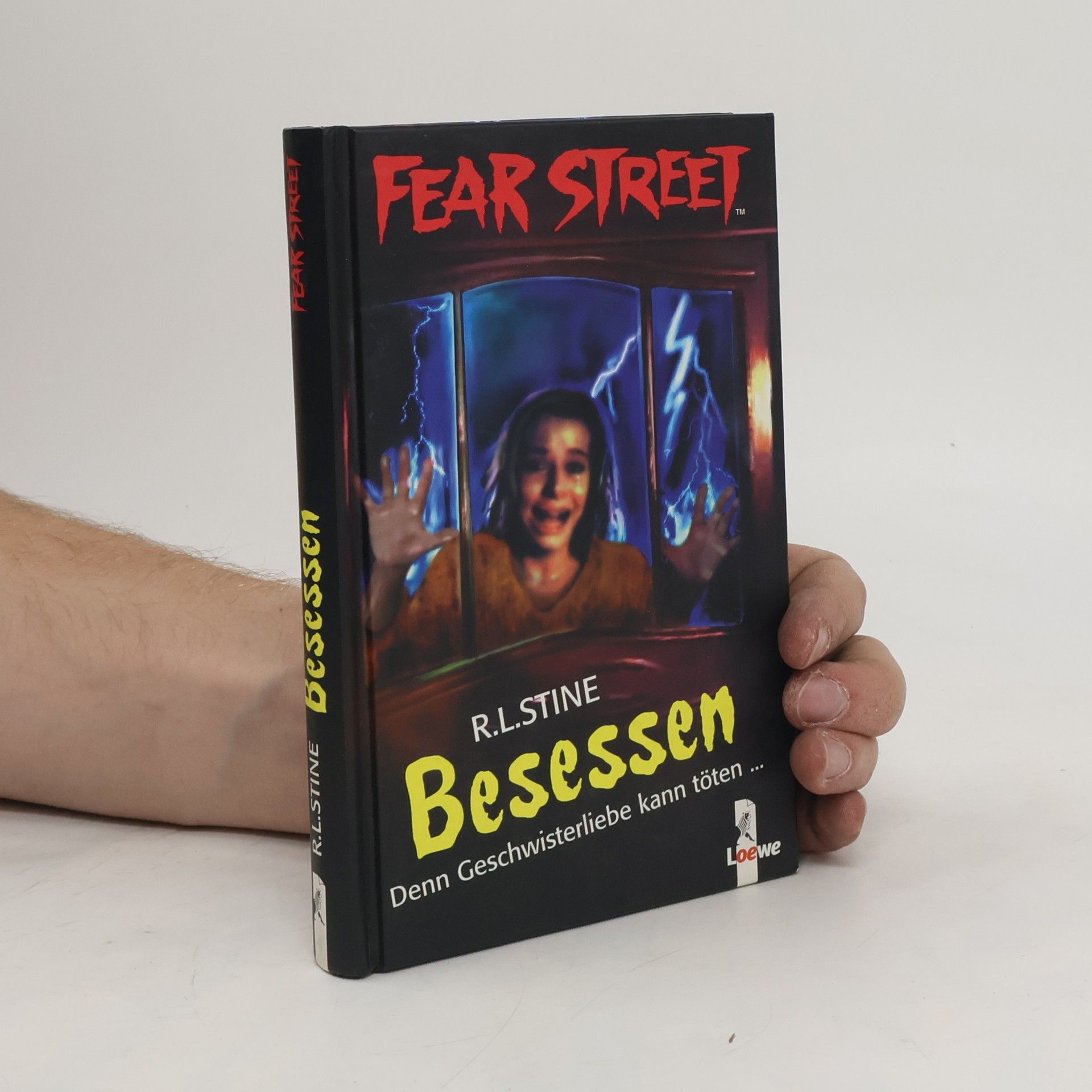 R. L. Stine Besessen: denn Geschwisterliebe kann töten...