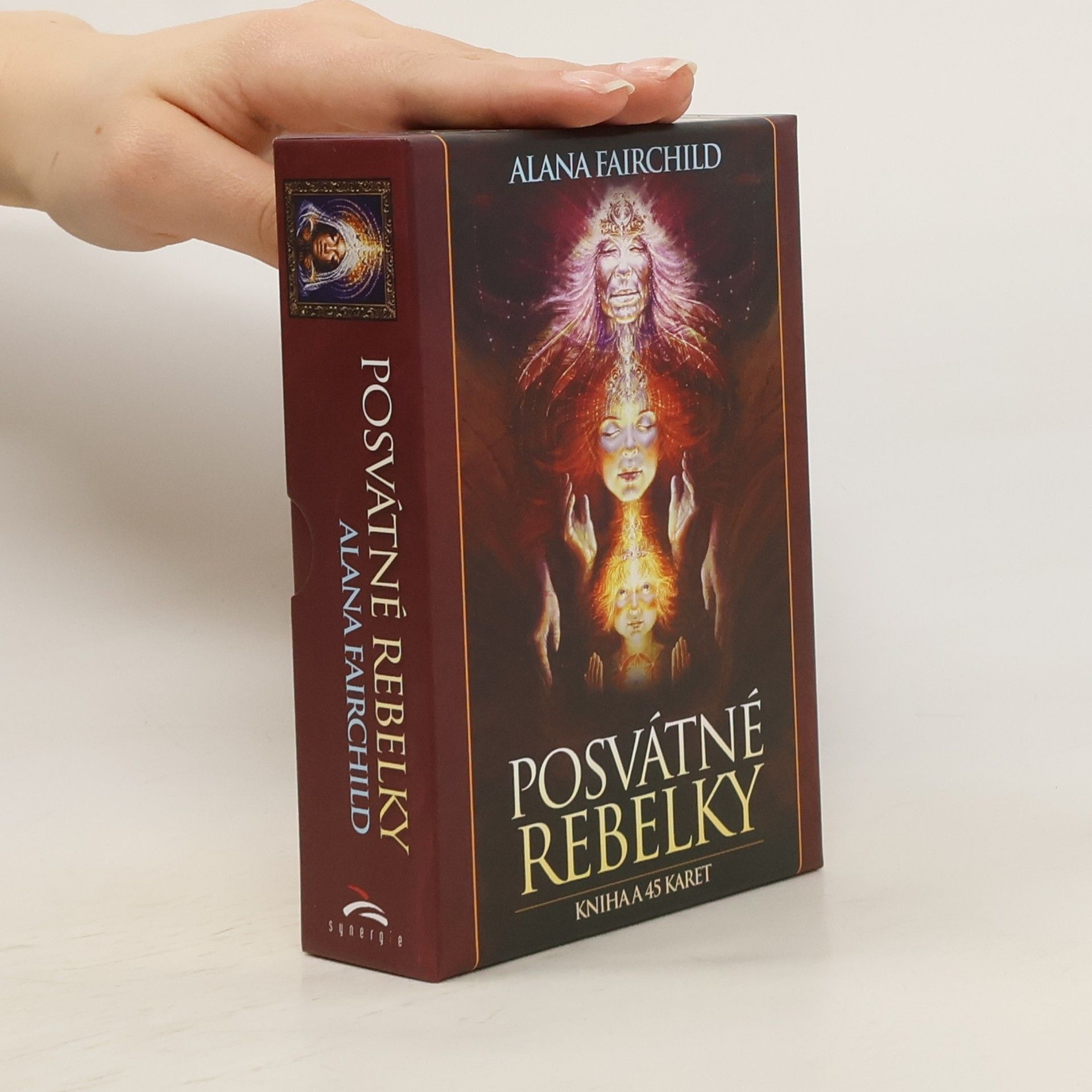 Alana Fairchild Posvátné rebelky (kniha + karty)