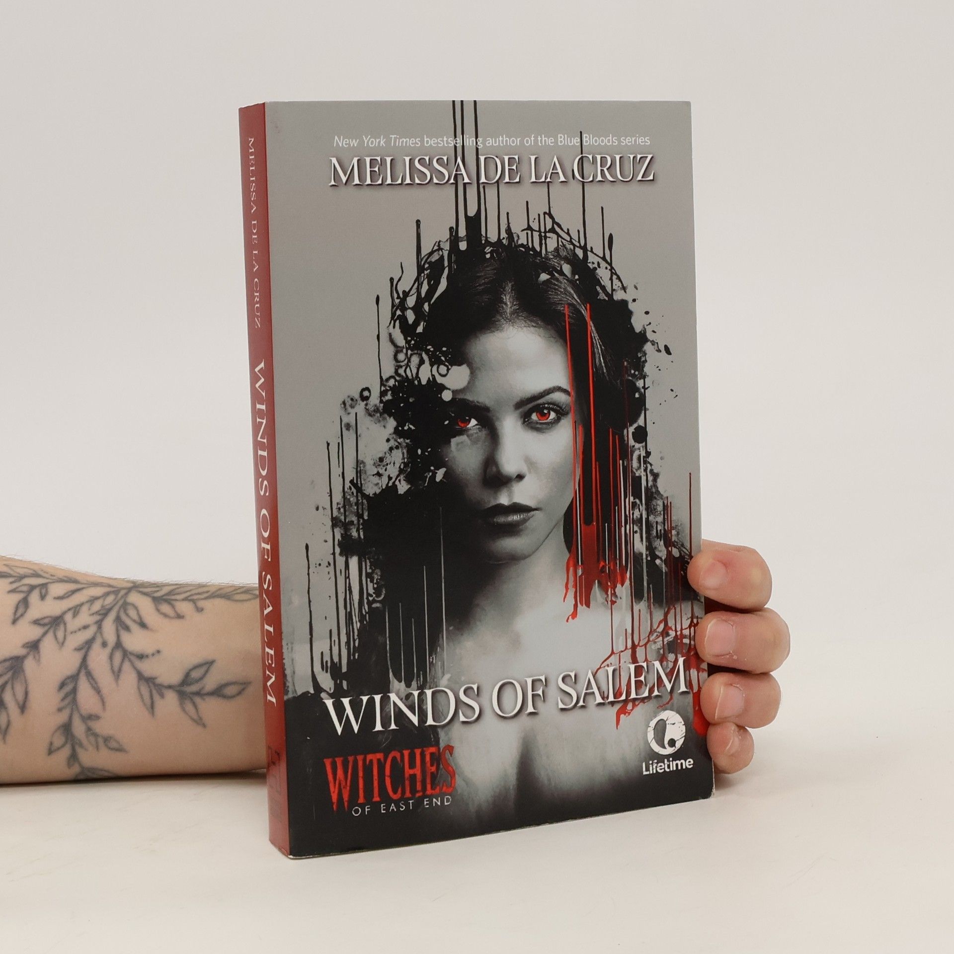 Melissa de la Cruz Winds of Salem