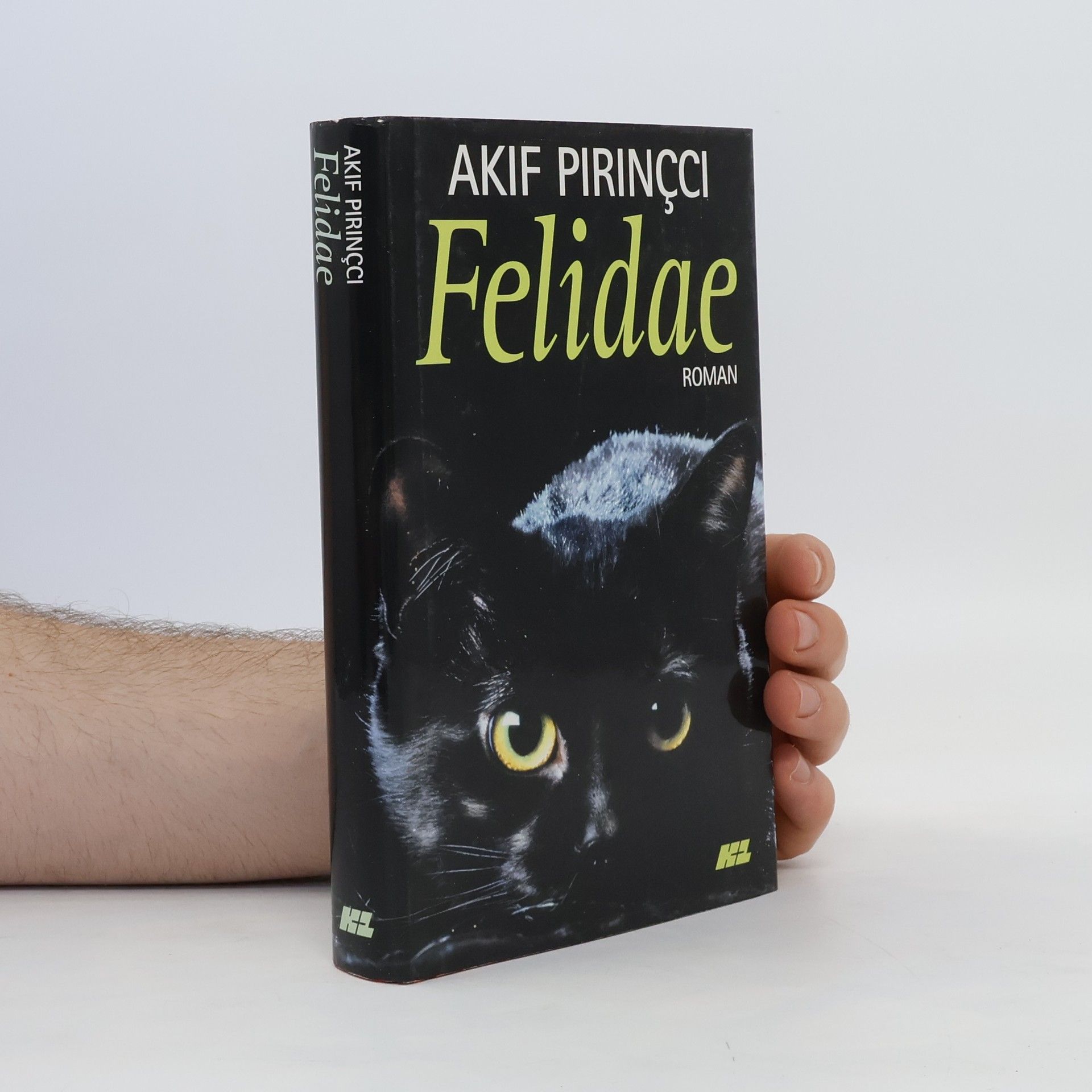 Akif Pirincci Felidae