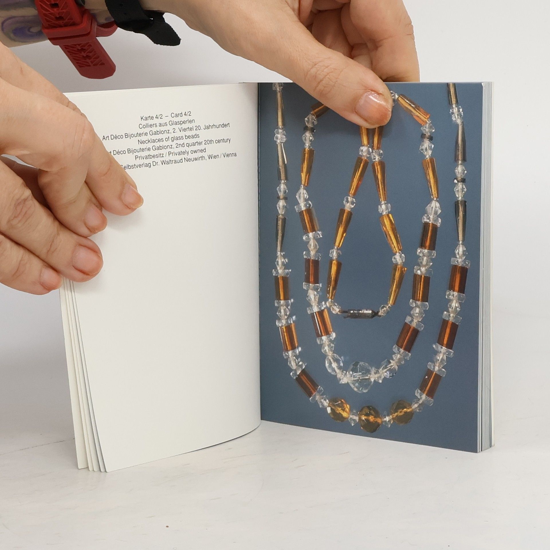 Waltraud Neuwirth Art déco Bijouterie Gablonz 4. Colliers 2 Necklaces