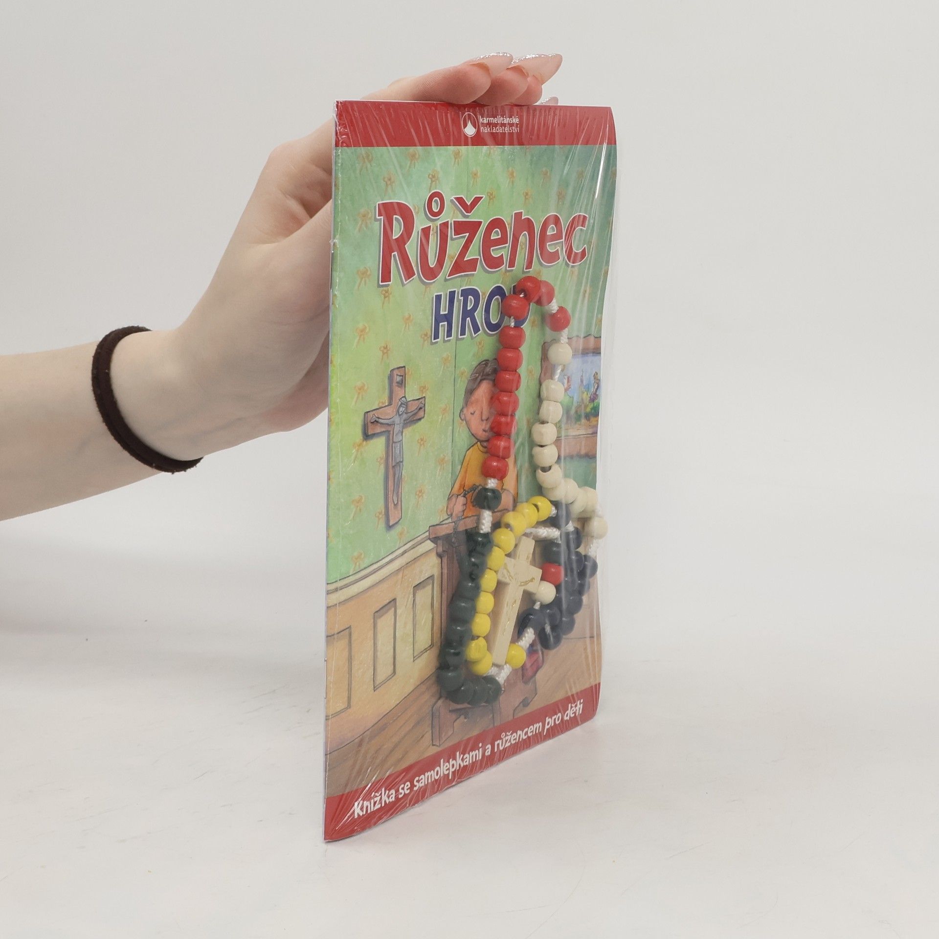 kolektiv Růženec hrou - Knížka se samolepkami a růžencem pro děti