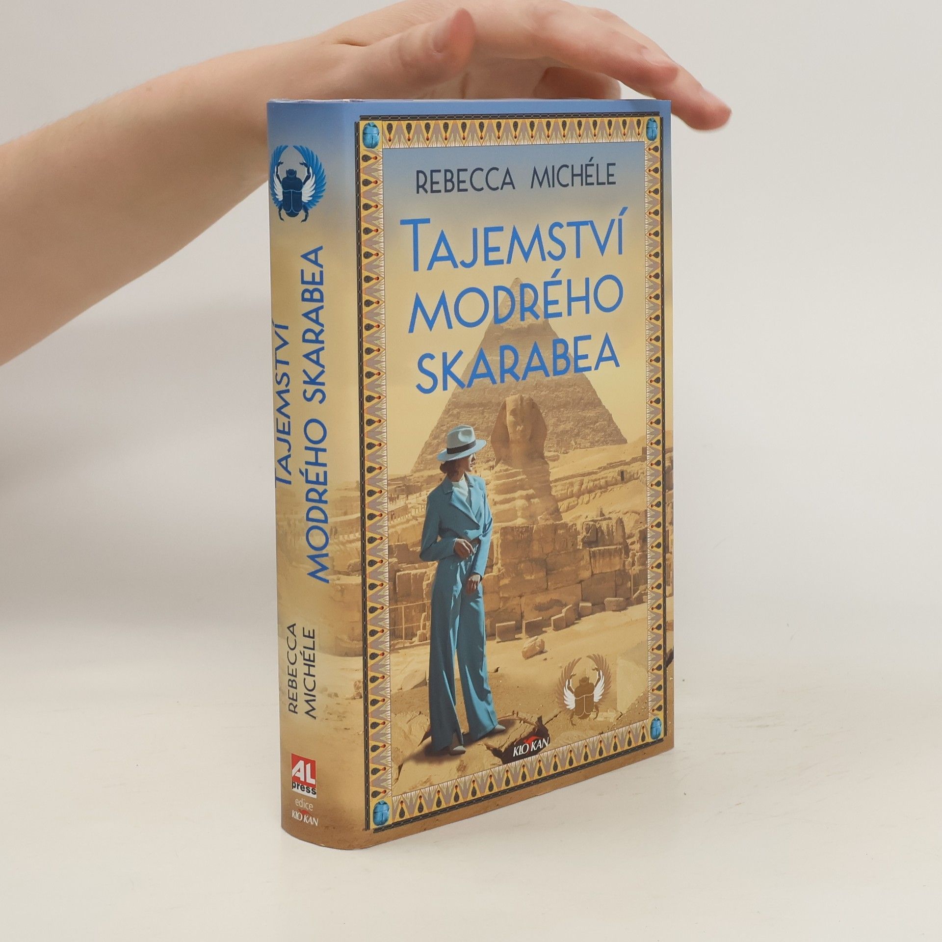 Rebecca Michéle Tajemství modrého skarabea