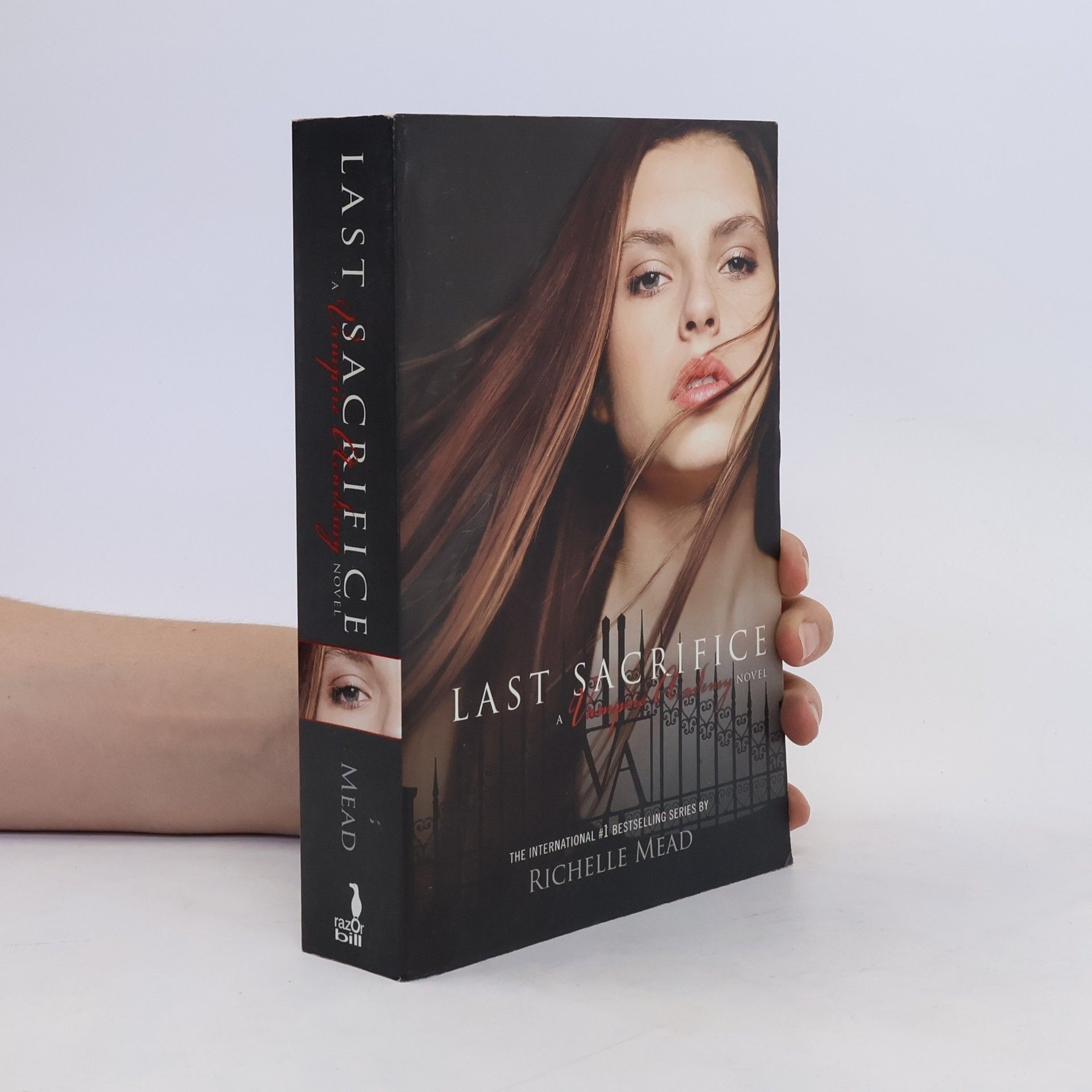 Richelle Mead Last sacrifice