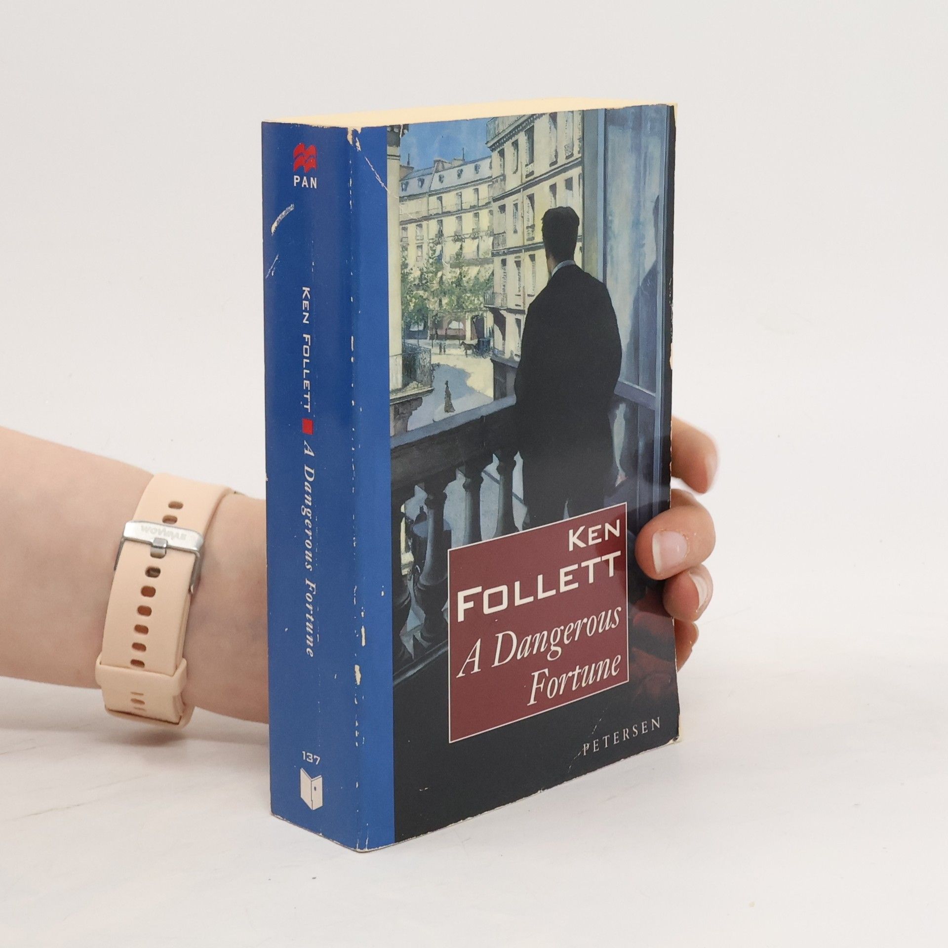 Ken Follett A Dangerous Fortune.