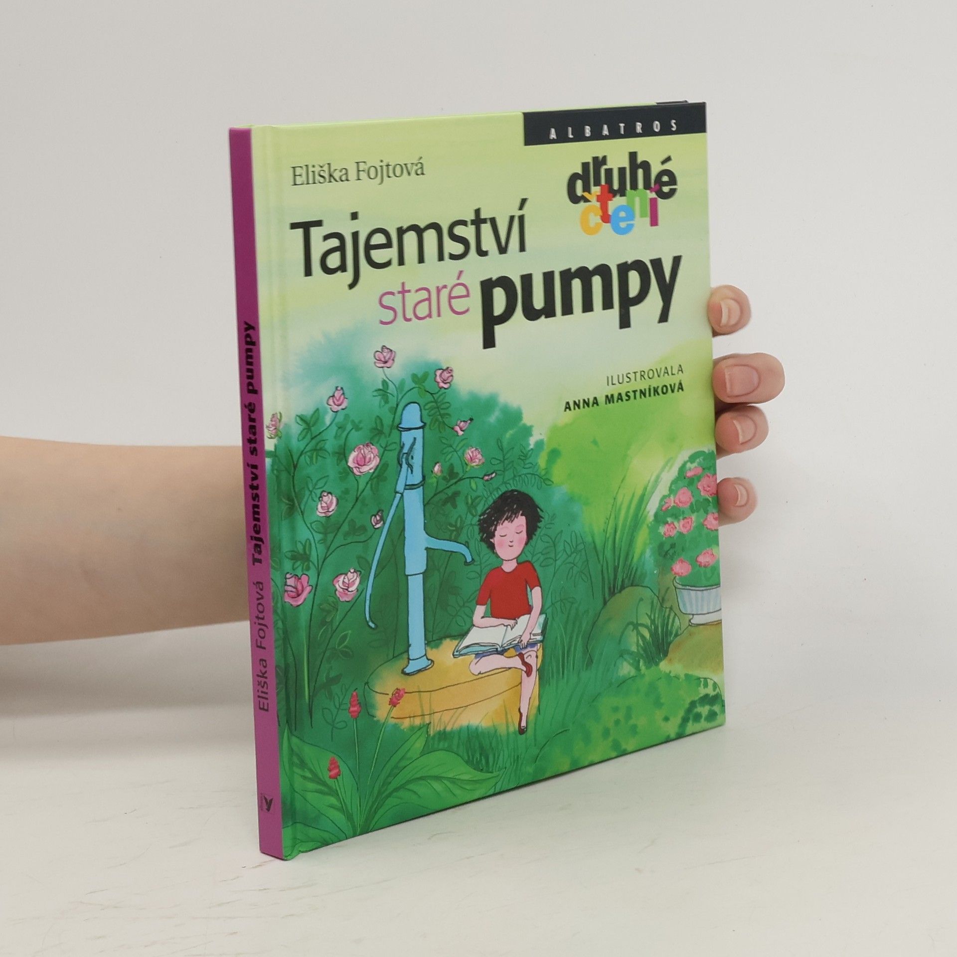 Elzina Pampelišková Tajemství staré pumpy