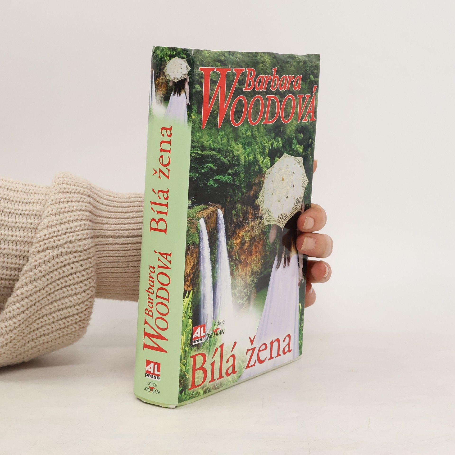 Barbara Wood Bílá žena