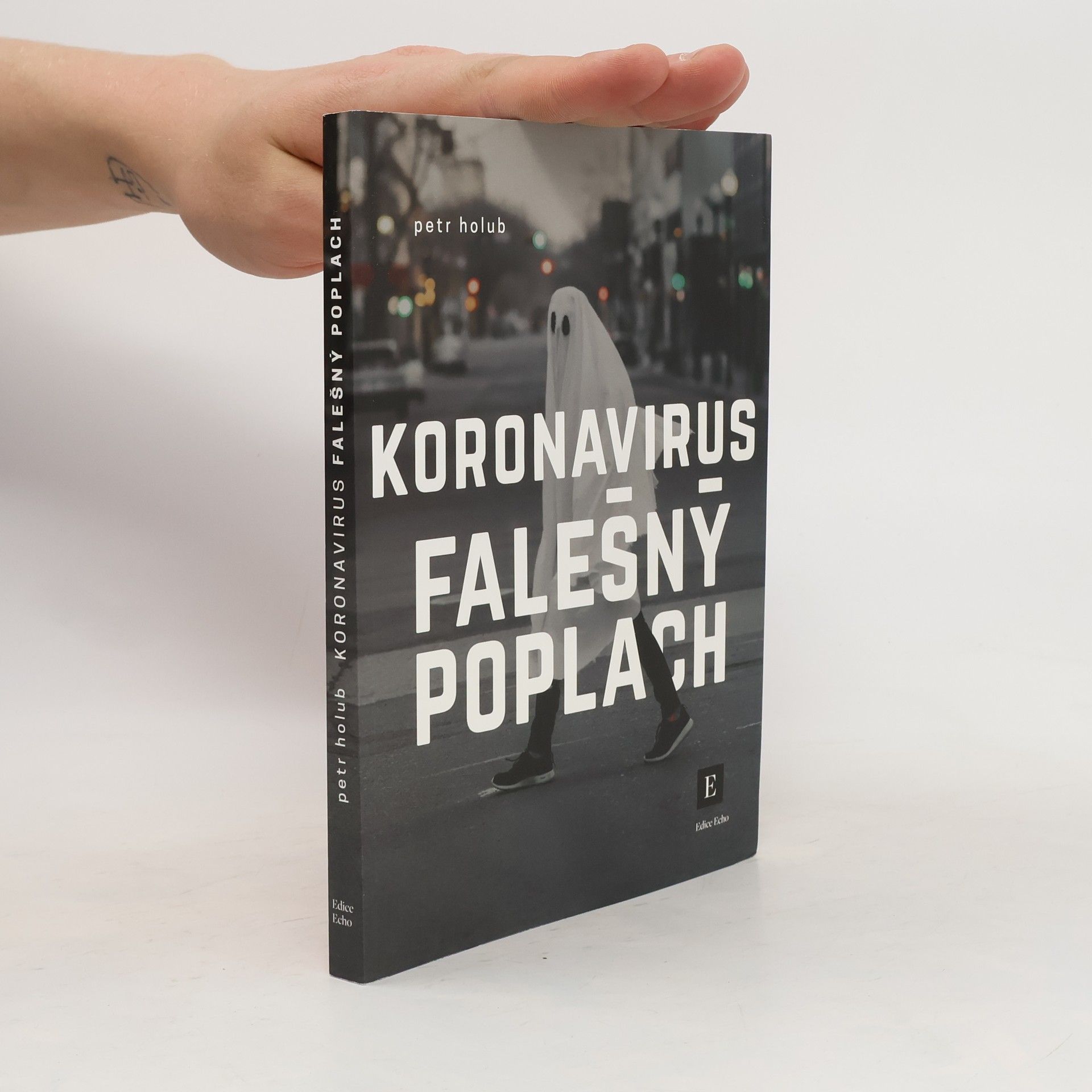 Petr Holub Koronavirus - falešný poplach