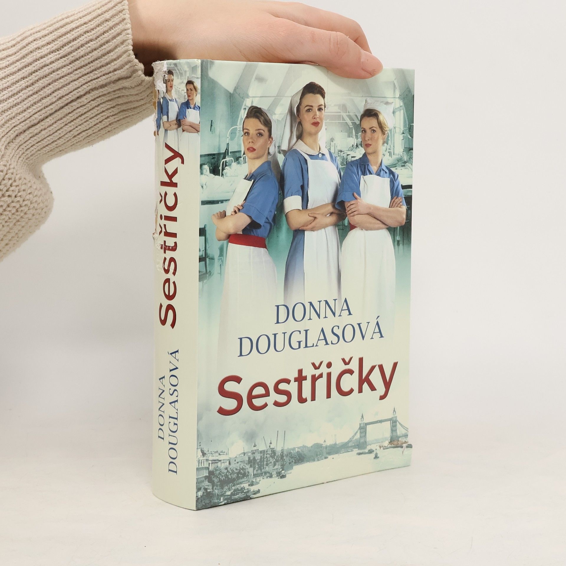 Donna Douglas Sestřičky