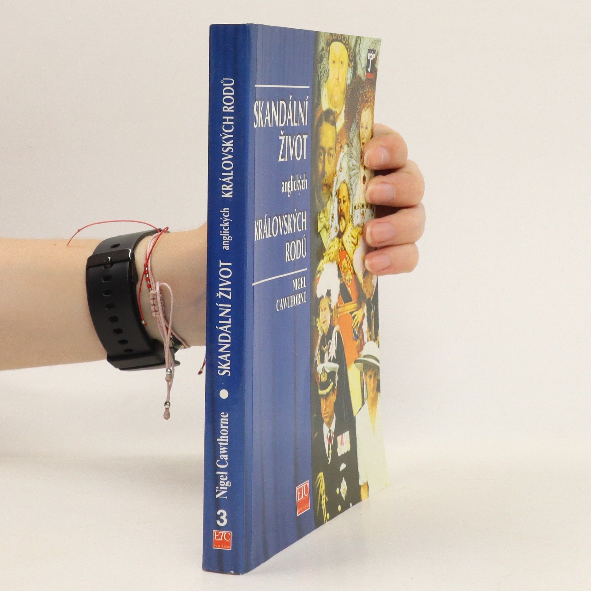 Nigel Cawthorne Skandální život anglických královských rodů