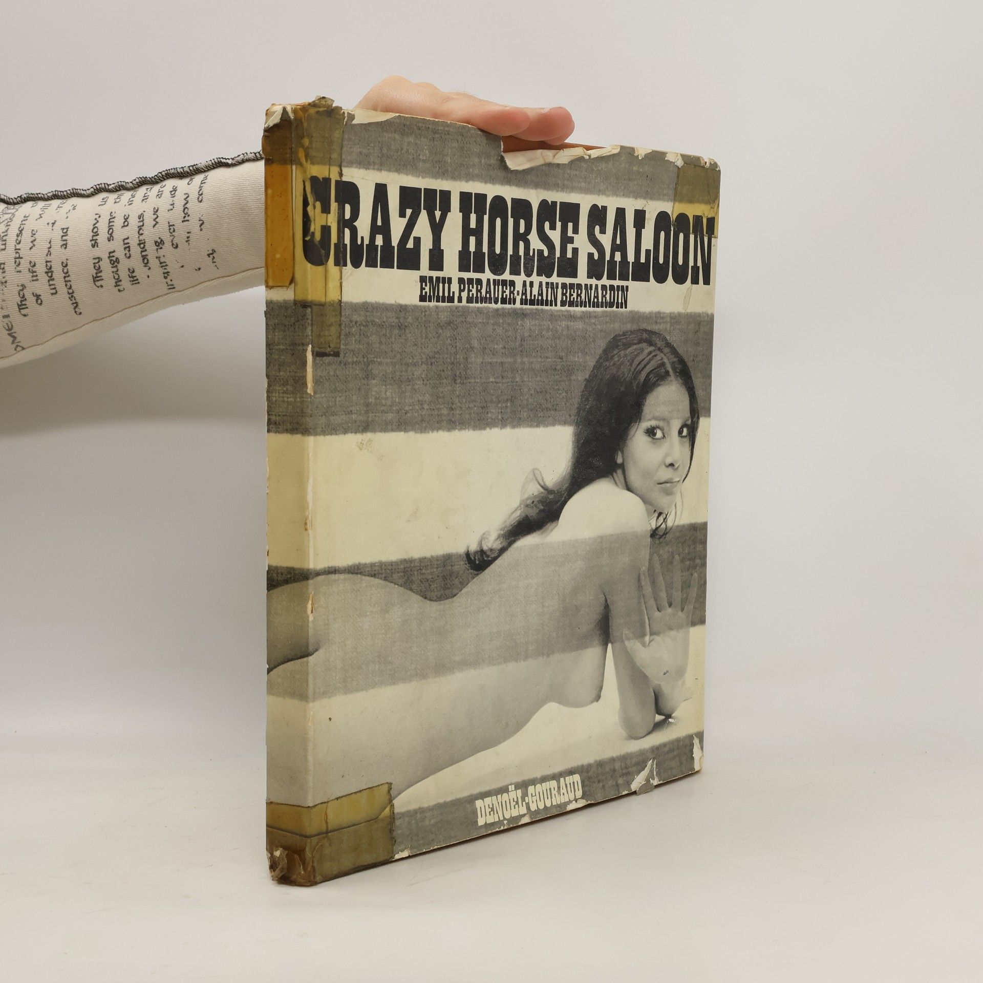 Collectif d'auteurs Crazy Horse Saloon