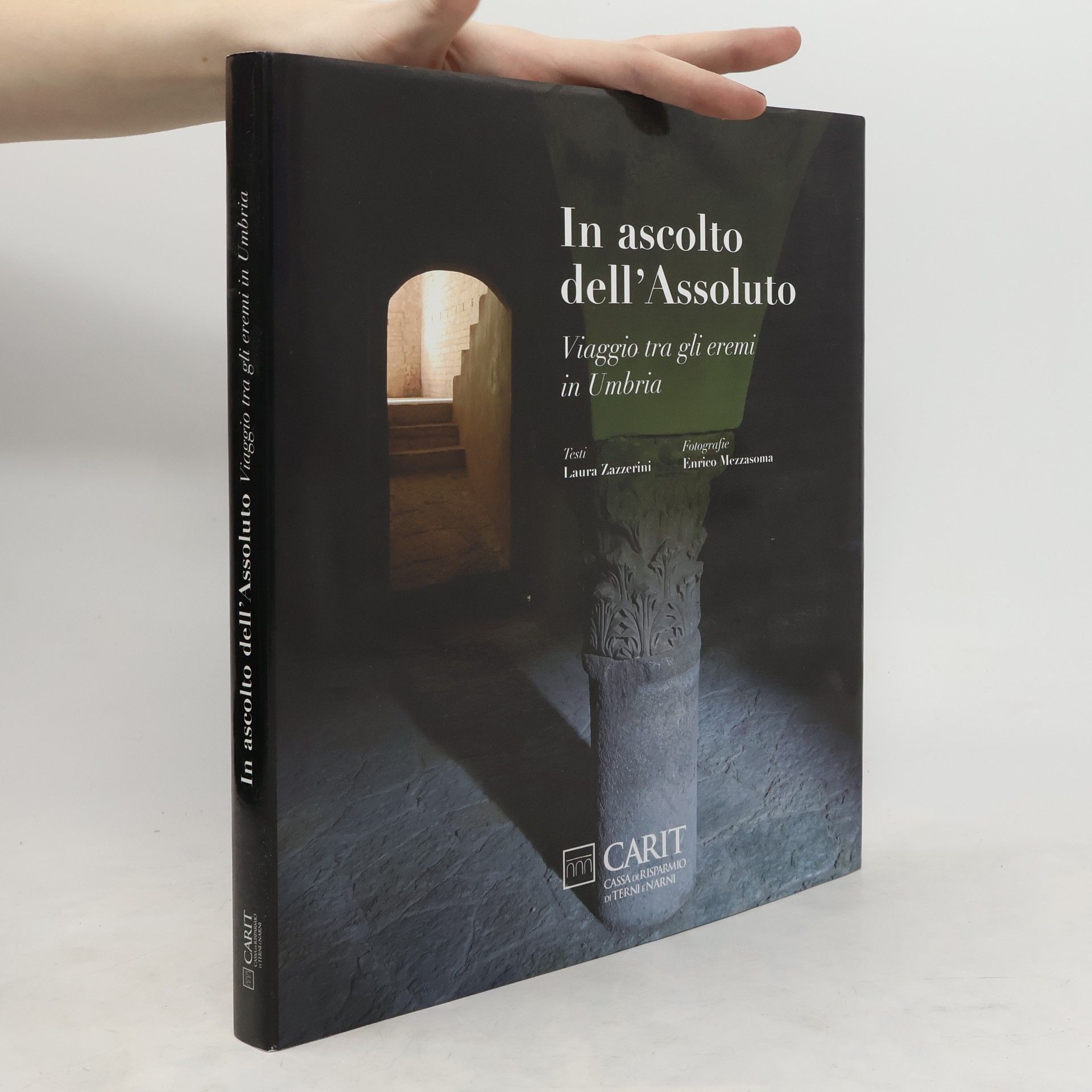 Laura Zazzerini In ascolto dell'assoluto