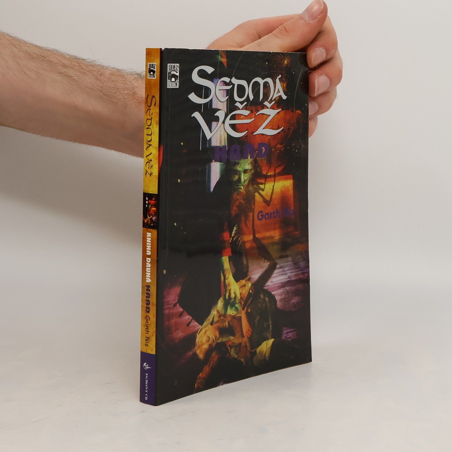 Garth Nix Sedmá věž: Hrad