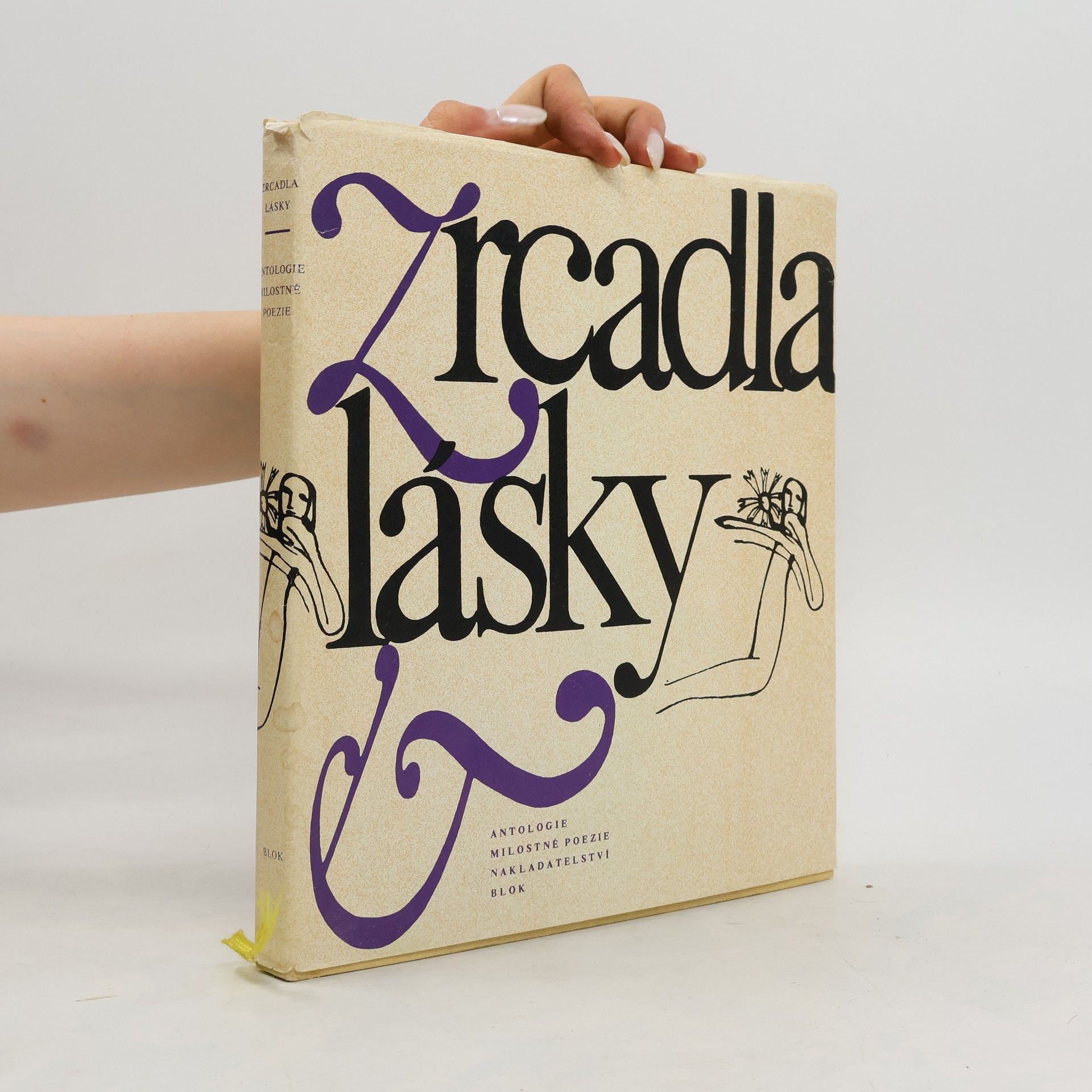 kolektiv Zrcadla lásky. Antologie milostné poezie.