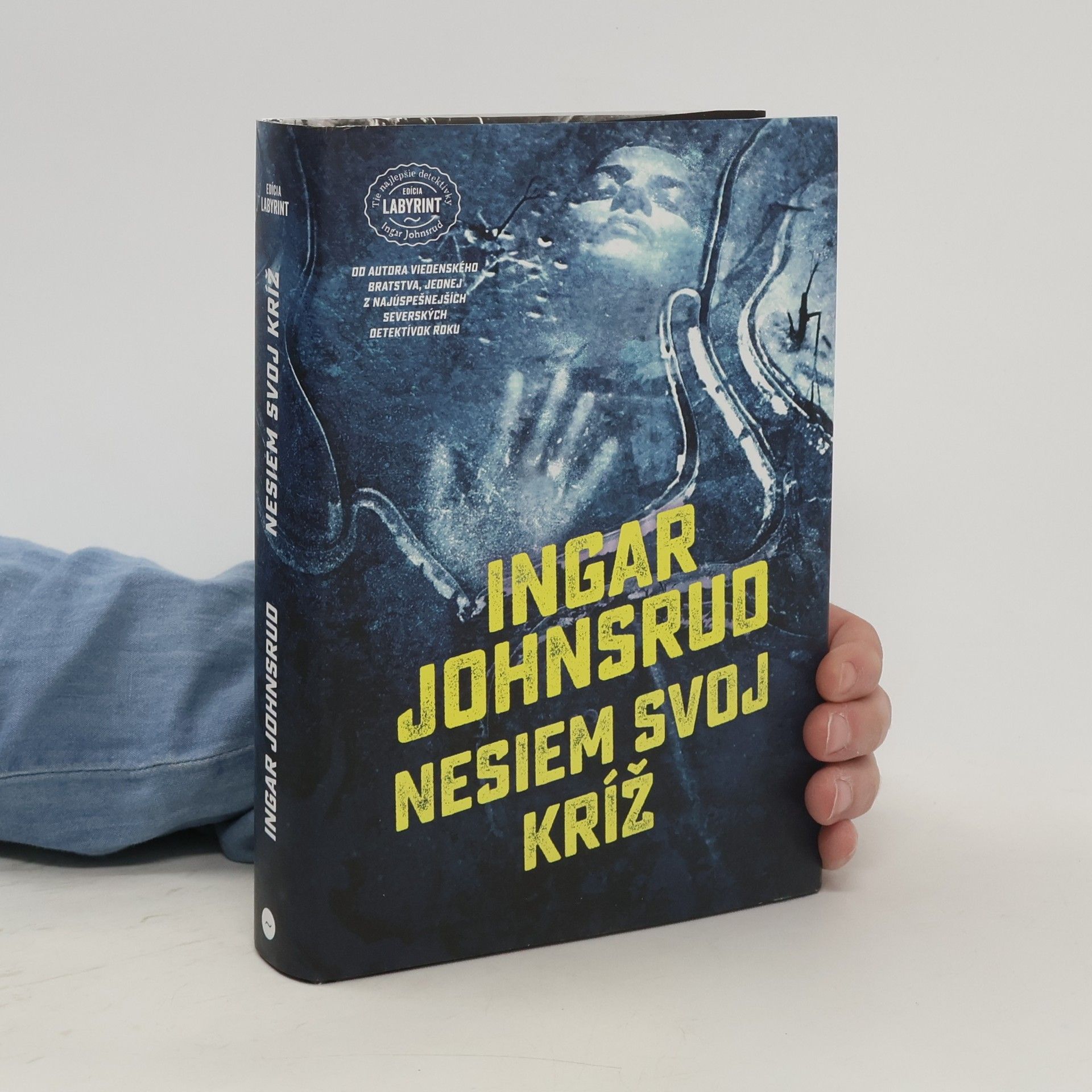 Ingar Johnsrud Nesiem svoj kríž