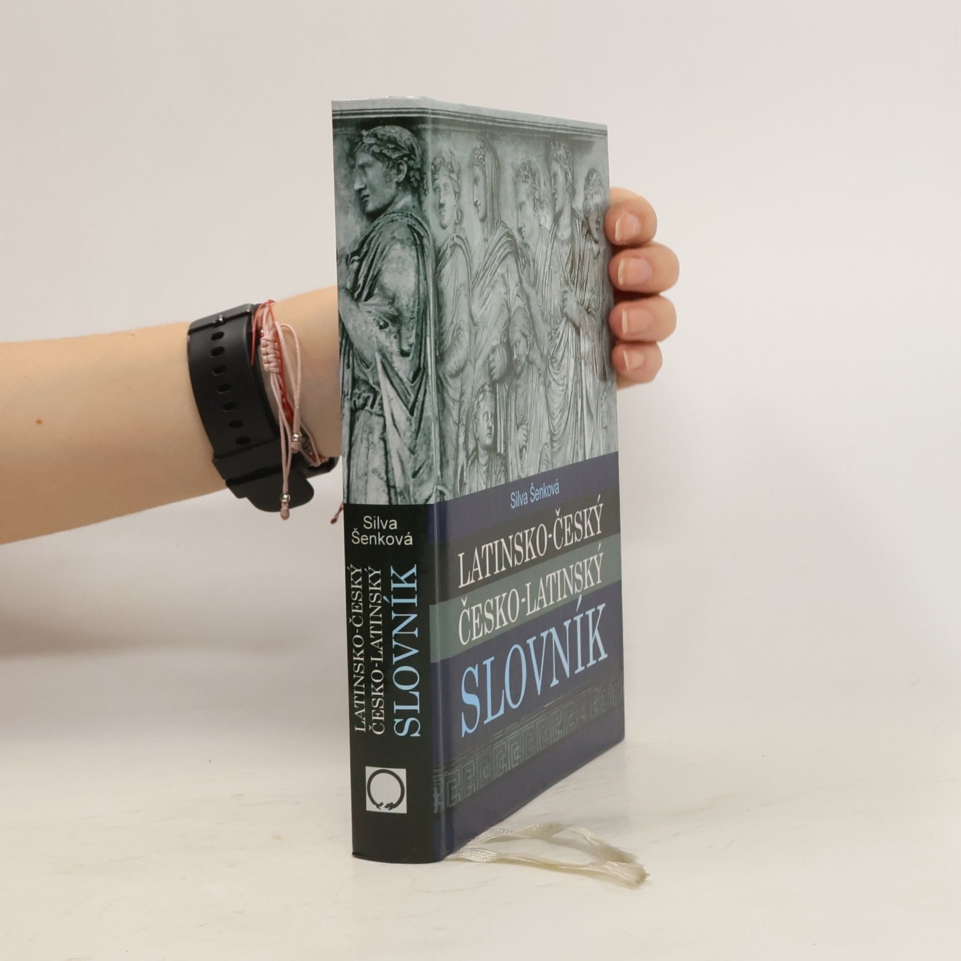 Silva Šenková Latinsko-český česko-latinský slovník