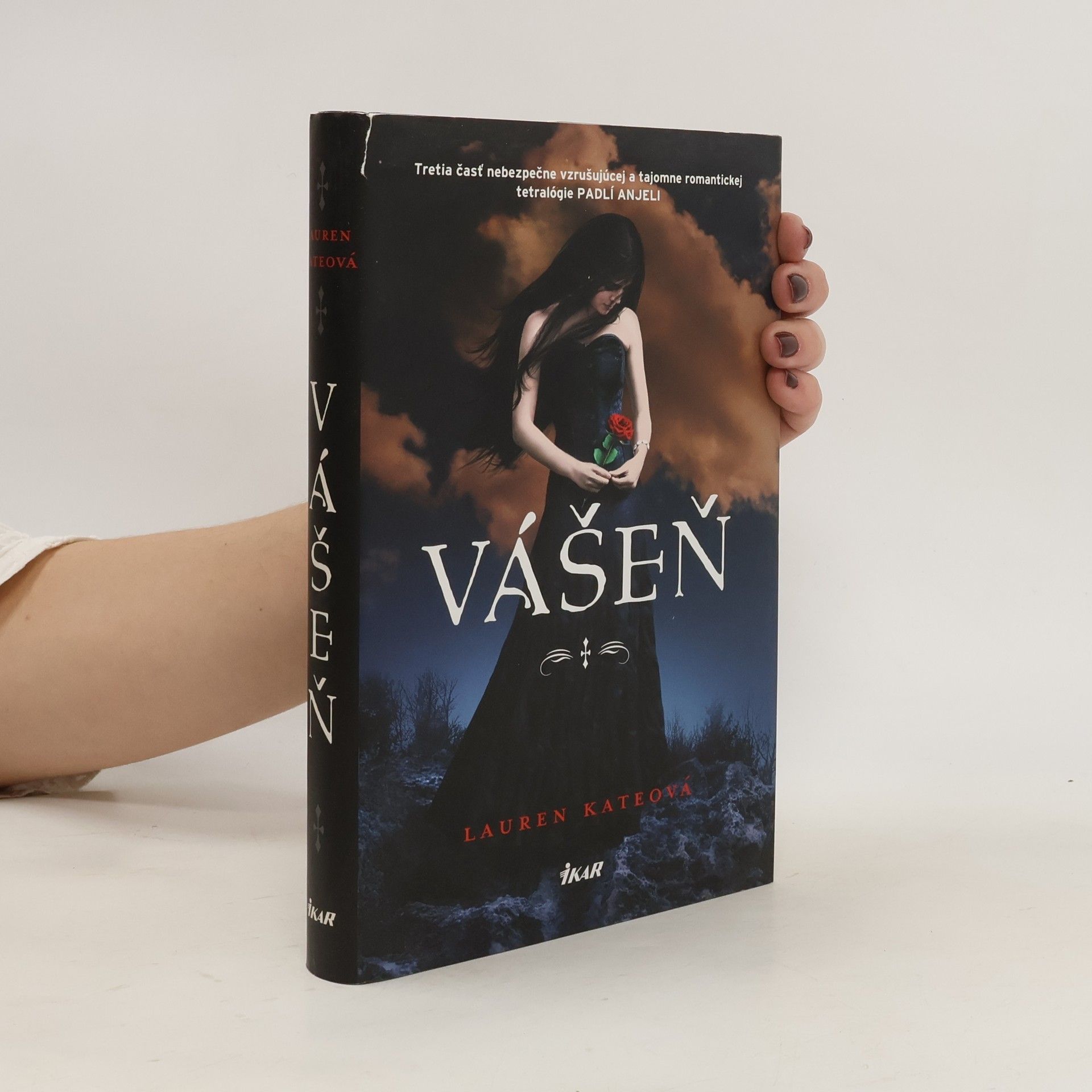 Lauren Kate Vášeň