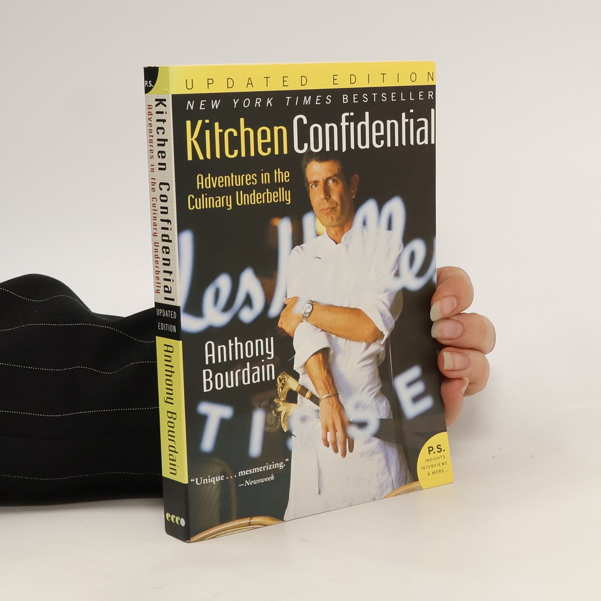 Anthony Bourdain Kitchen confidential : adventures in the culinary underbelly