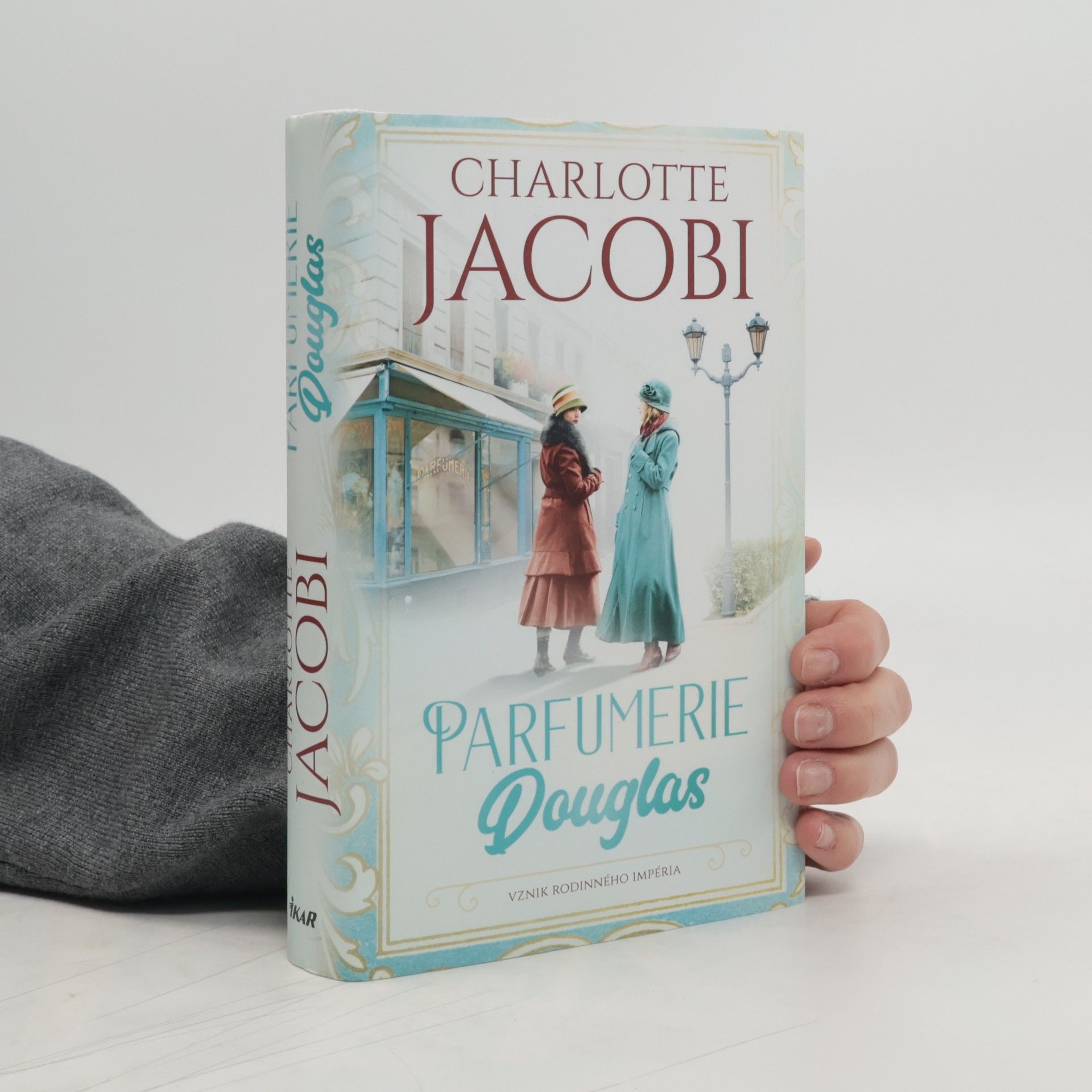 Charlotte Jacobi Parfumerie Douglas. Vznik rodinného impéria