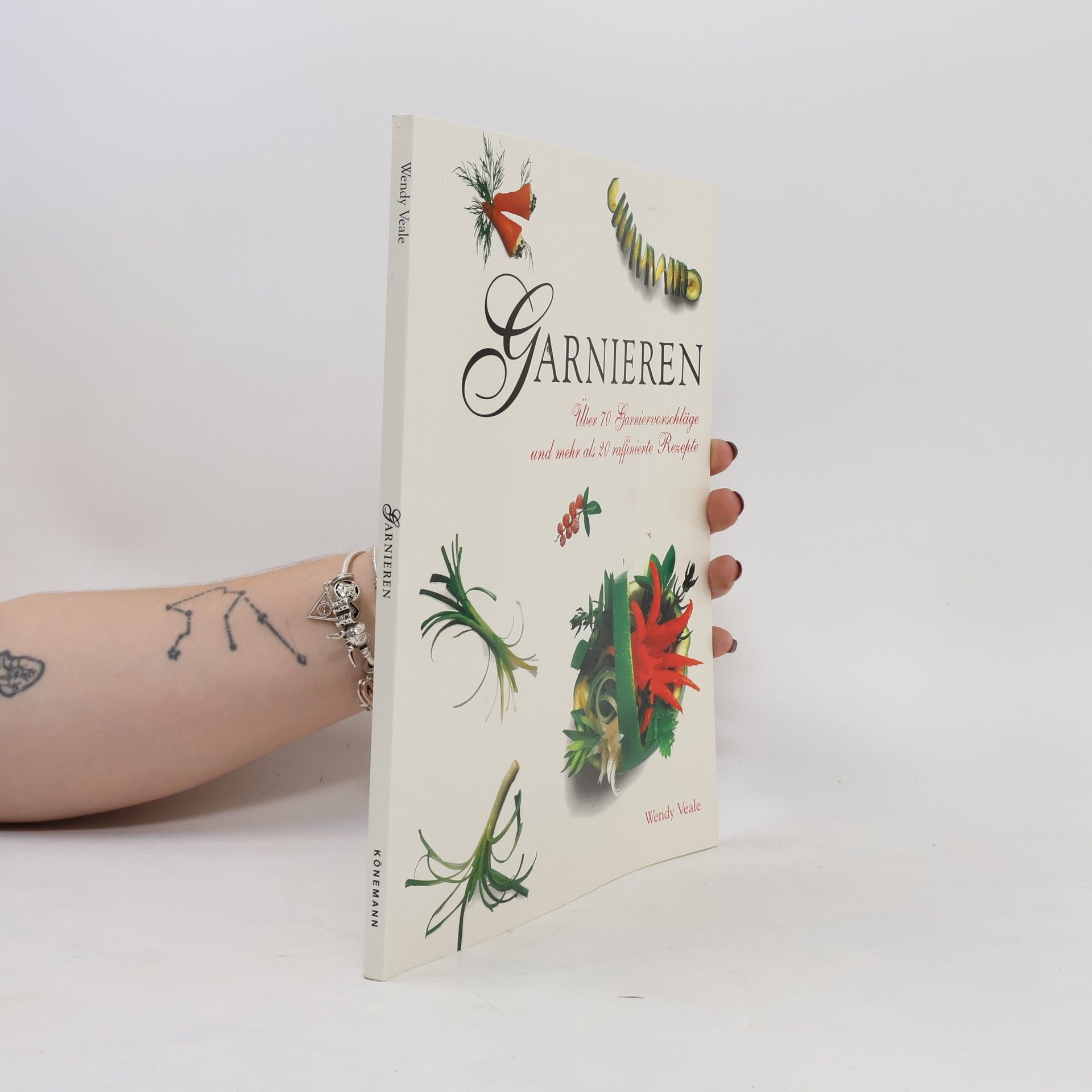Wendy Veale Garnieren
