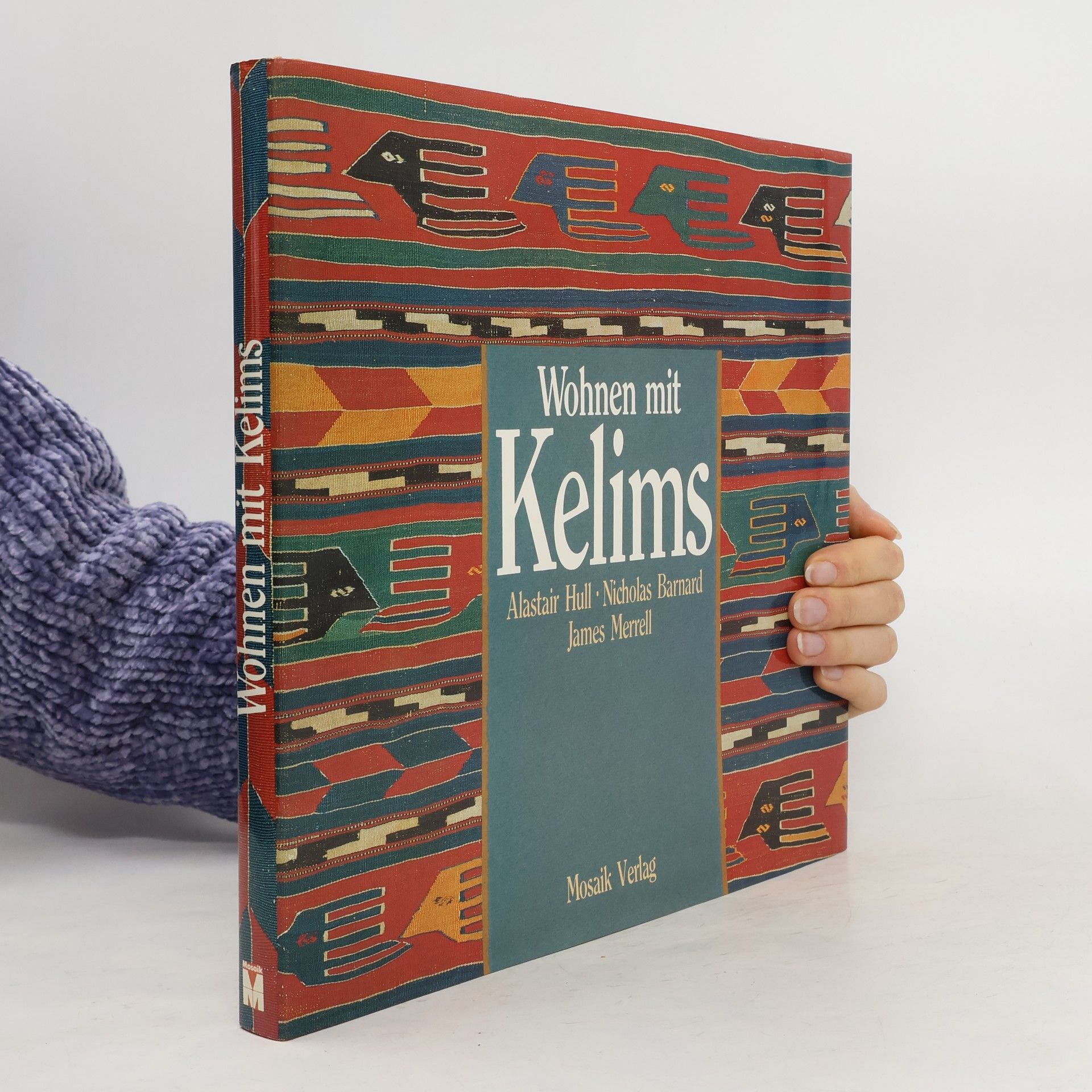 Alastair Hull Wohnen mit Kelims