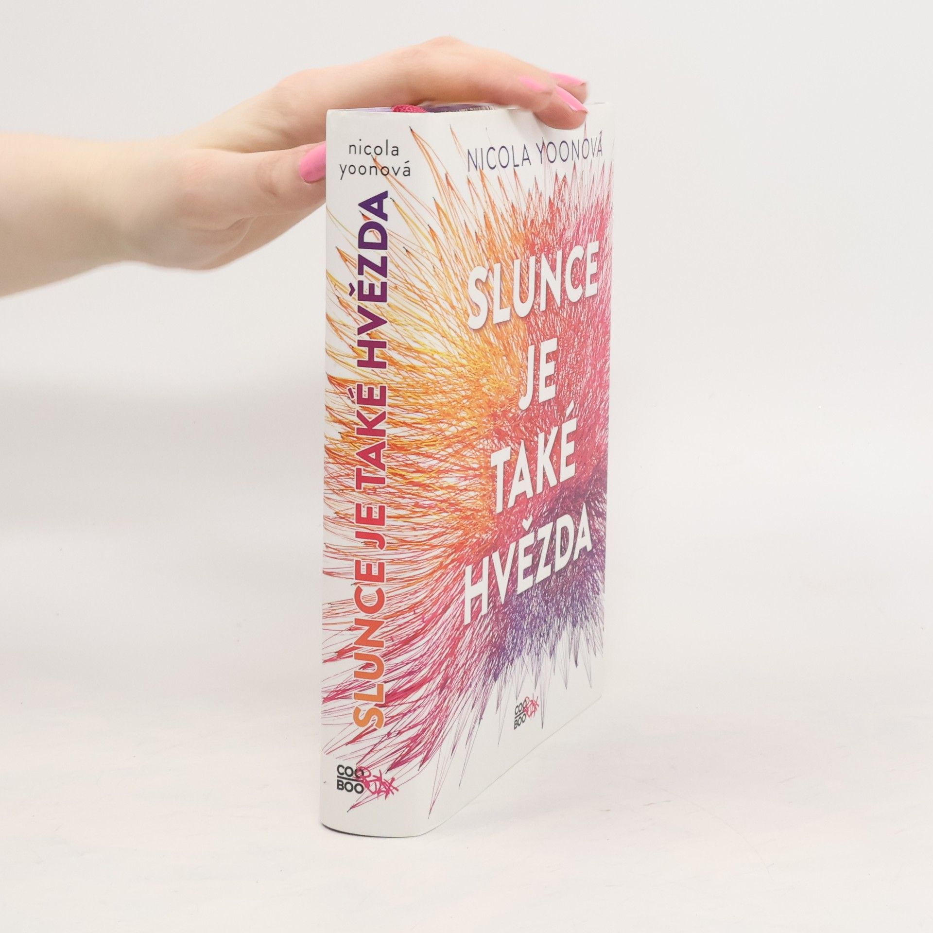 Nicola Yoon Slunce je také hvězda