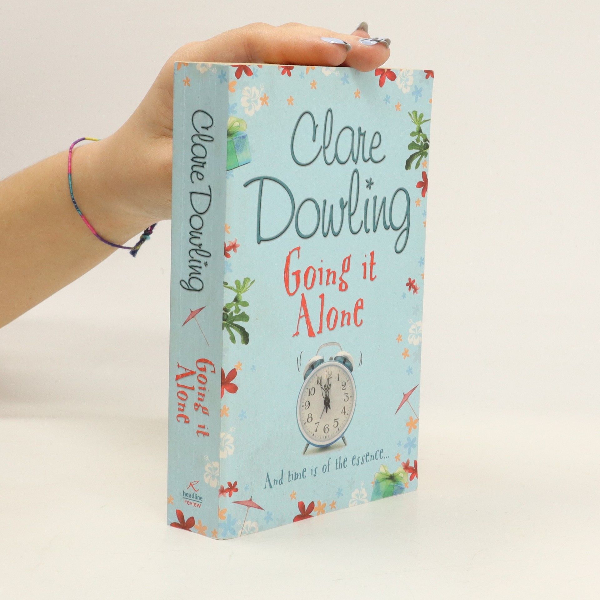 Clare Dowling Going it Alone