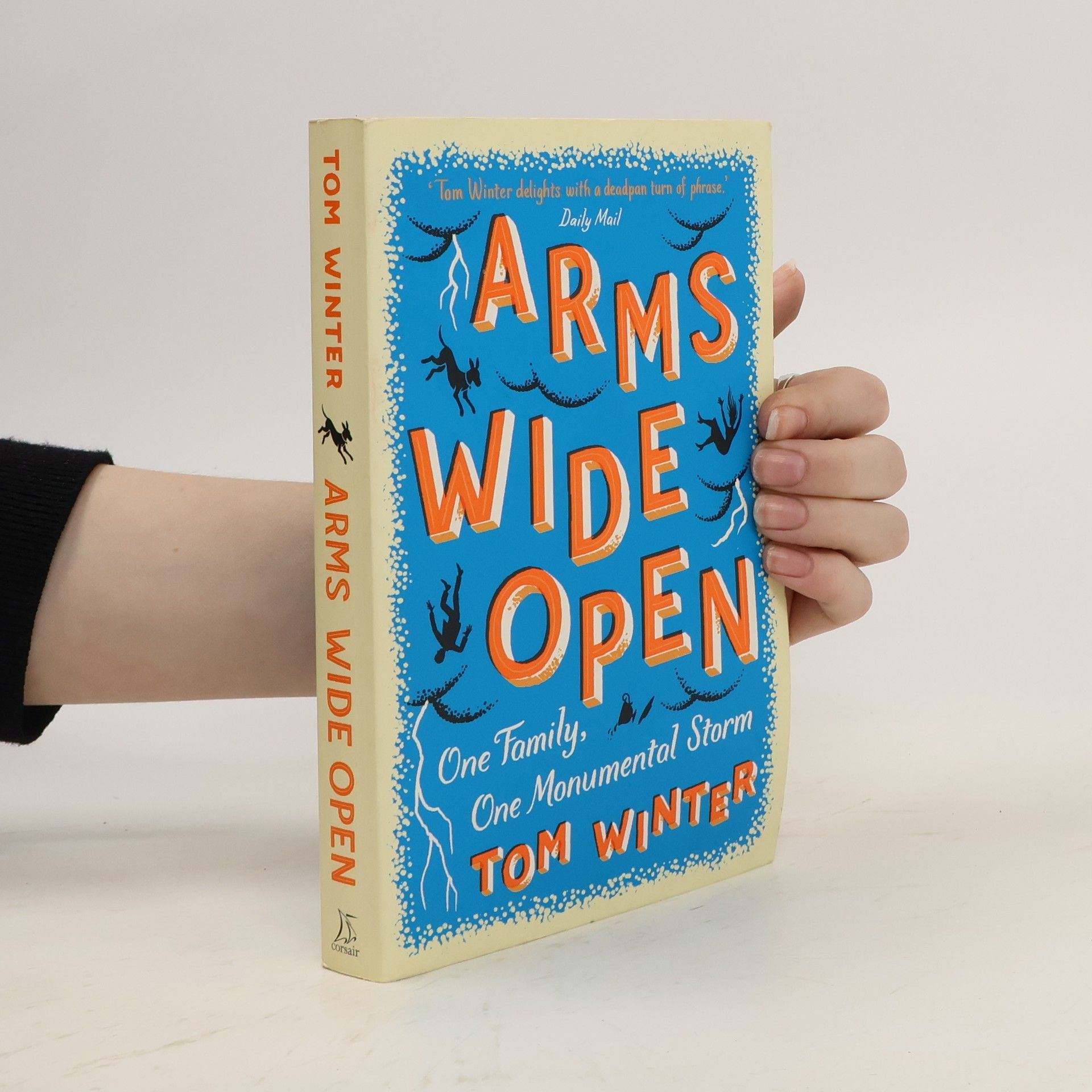 Tom Winter Arms Wide Open