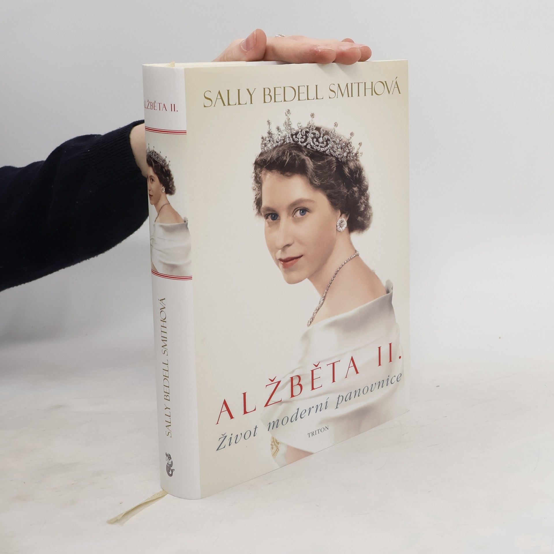 Alžběta II. Život moderní panovnice