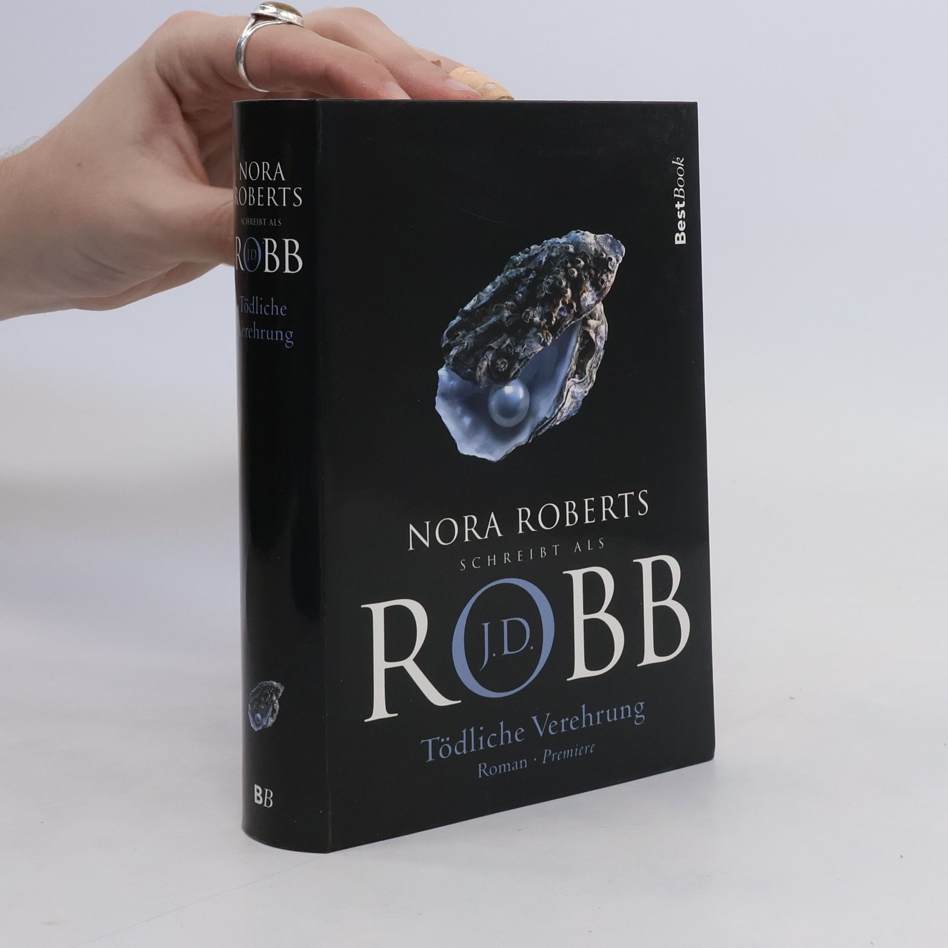 Nora Roberts Tödliche Verehrung