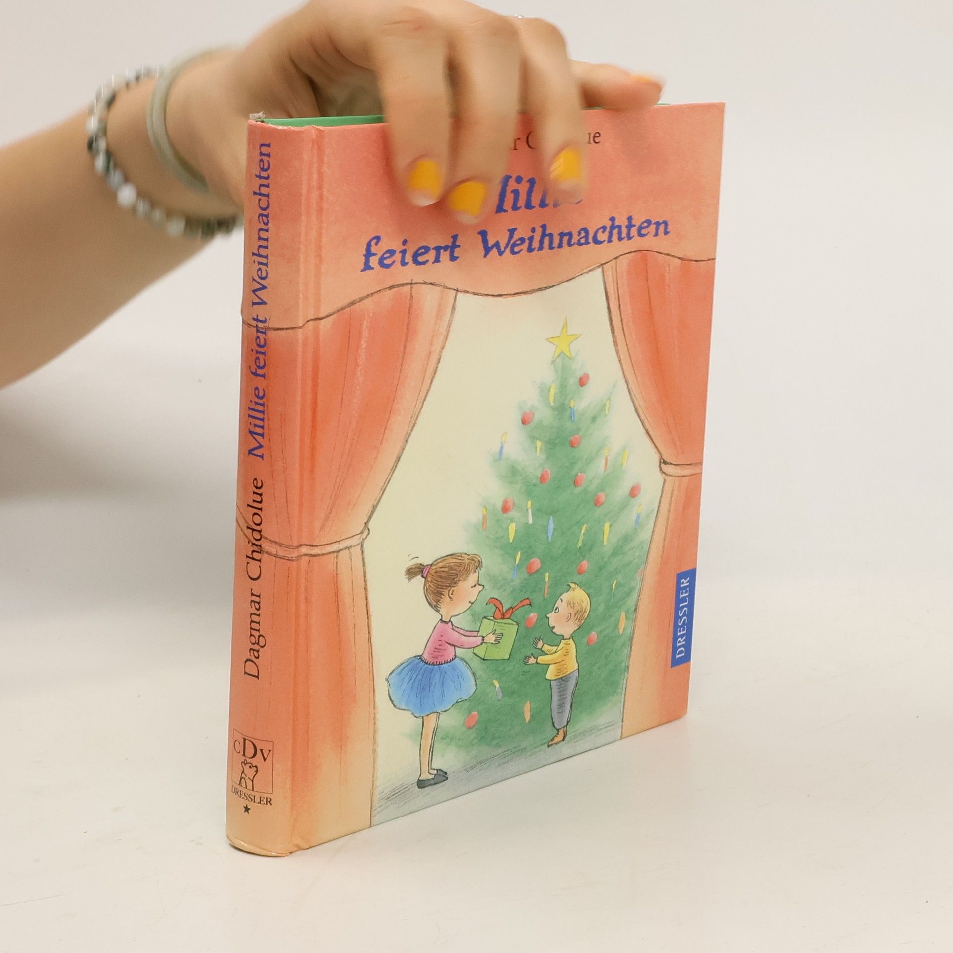 Dagmar Chidolue Millie feiert Weihnachten