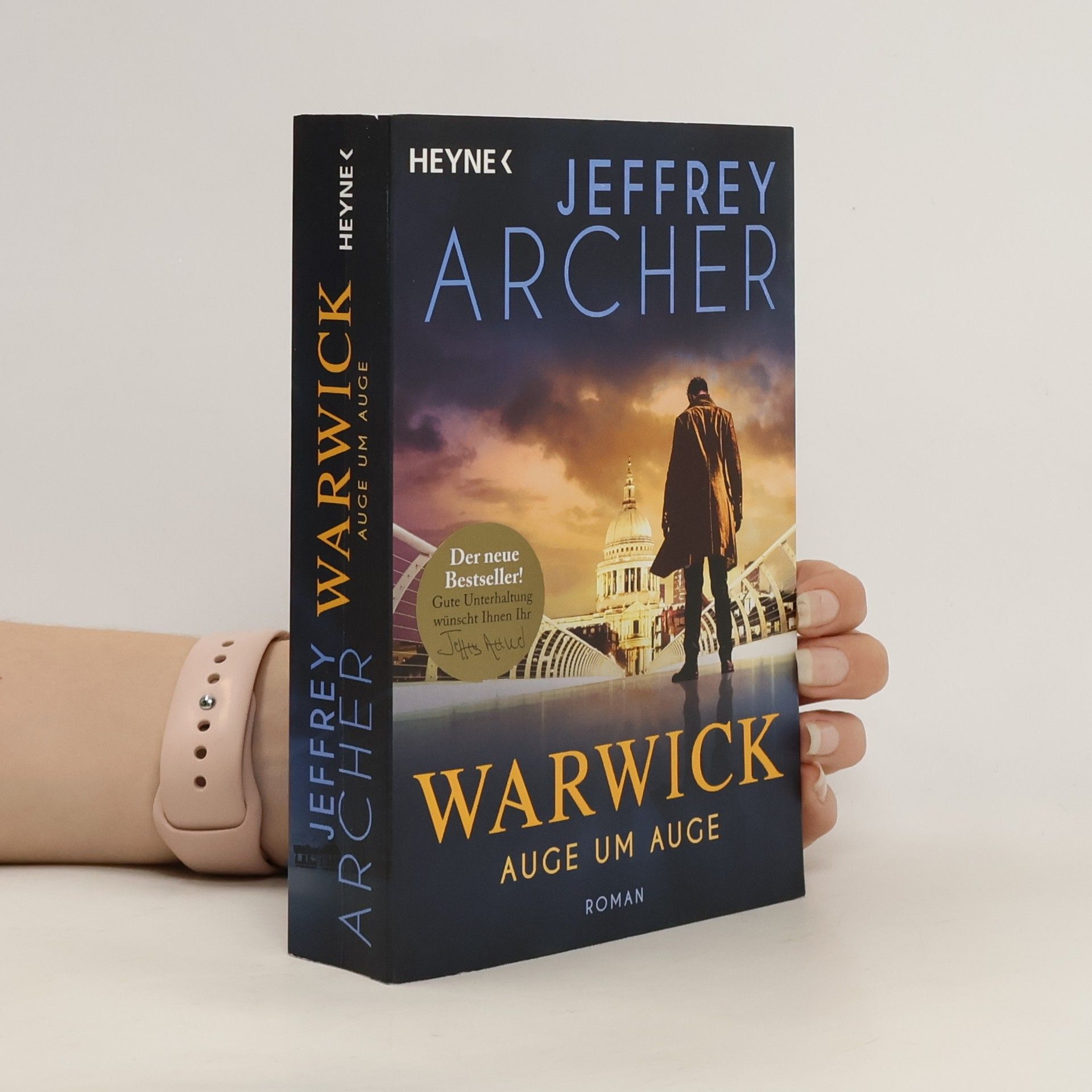 Jeffrey Archer Auge um Auge. Roman