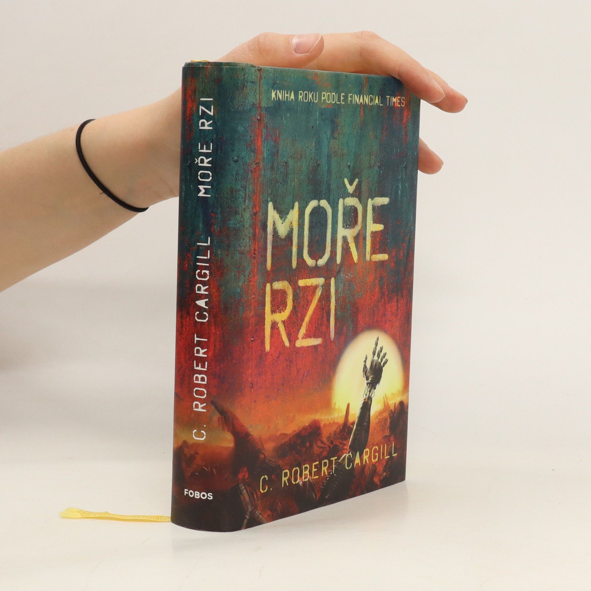 C. Robert Cargill Moře rzi