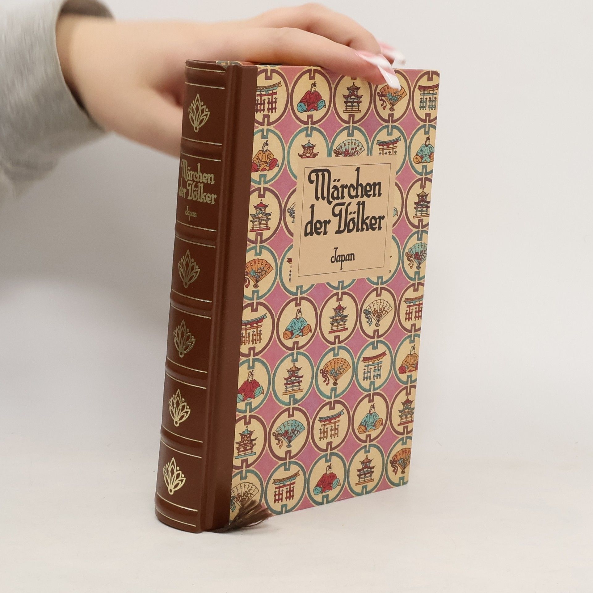 kolektiv Märchen der Völker. Japan