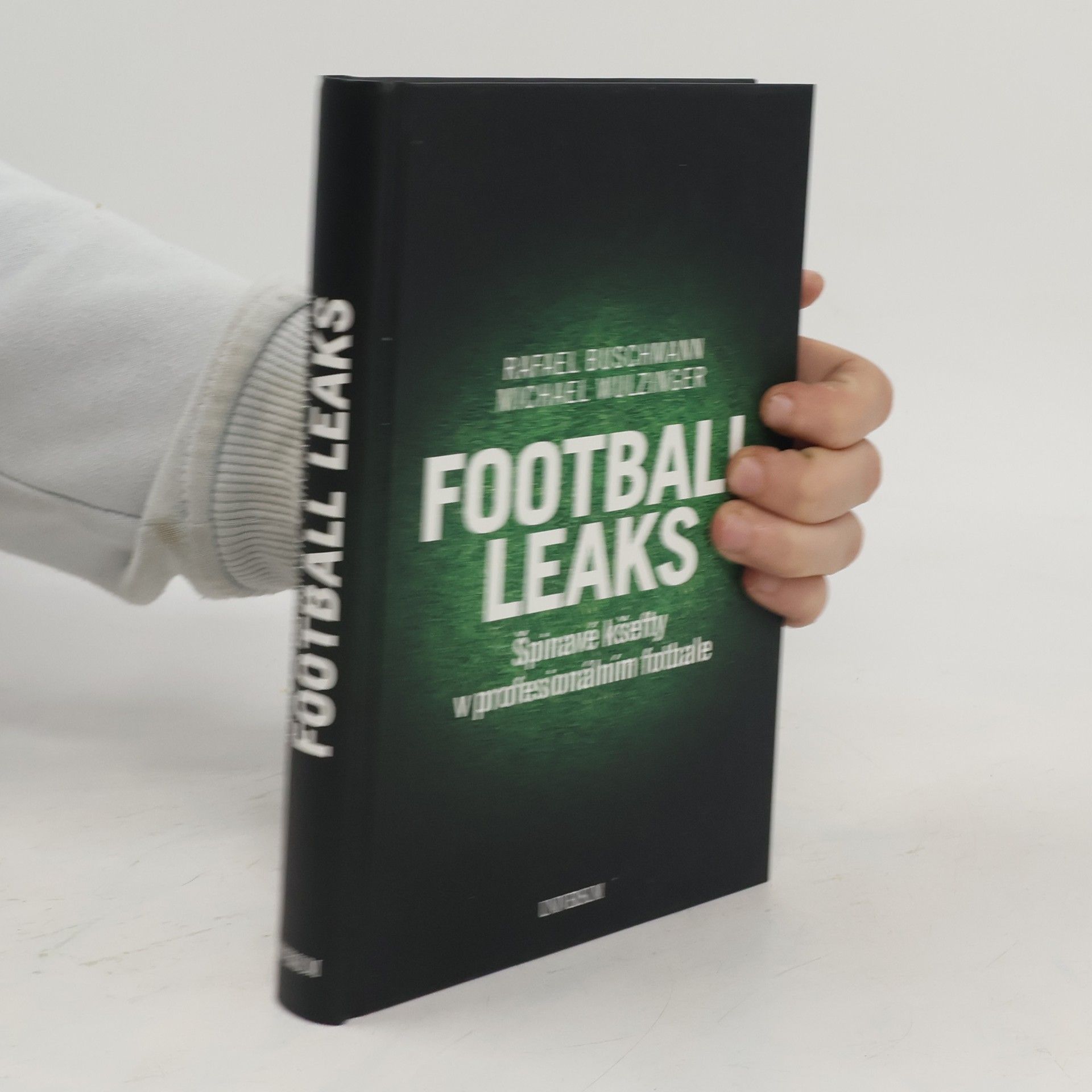 Rafael Buschmann Football Leaks : špinavé kšefty v profesionálním fotbale