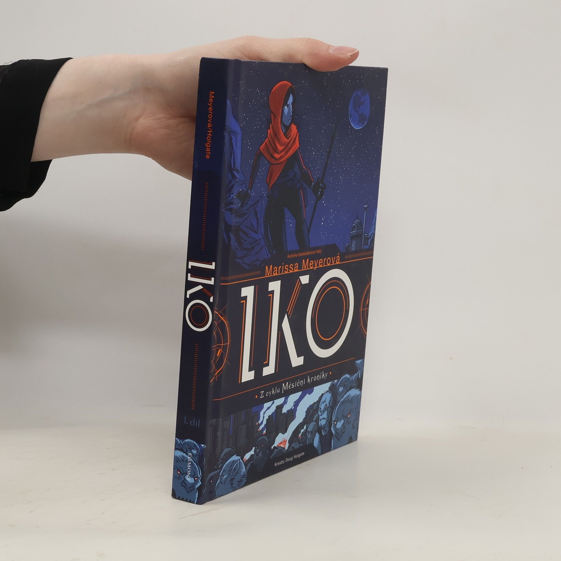 Marissa Meyer Iko. Z cyklu měsíční kroniky