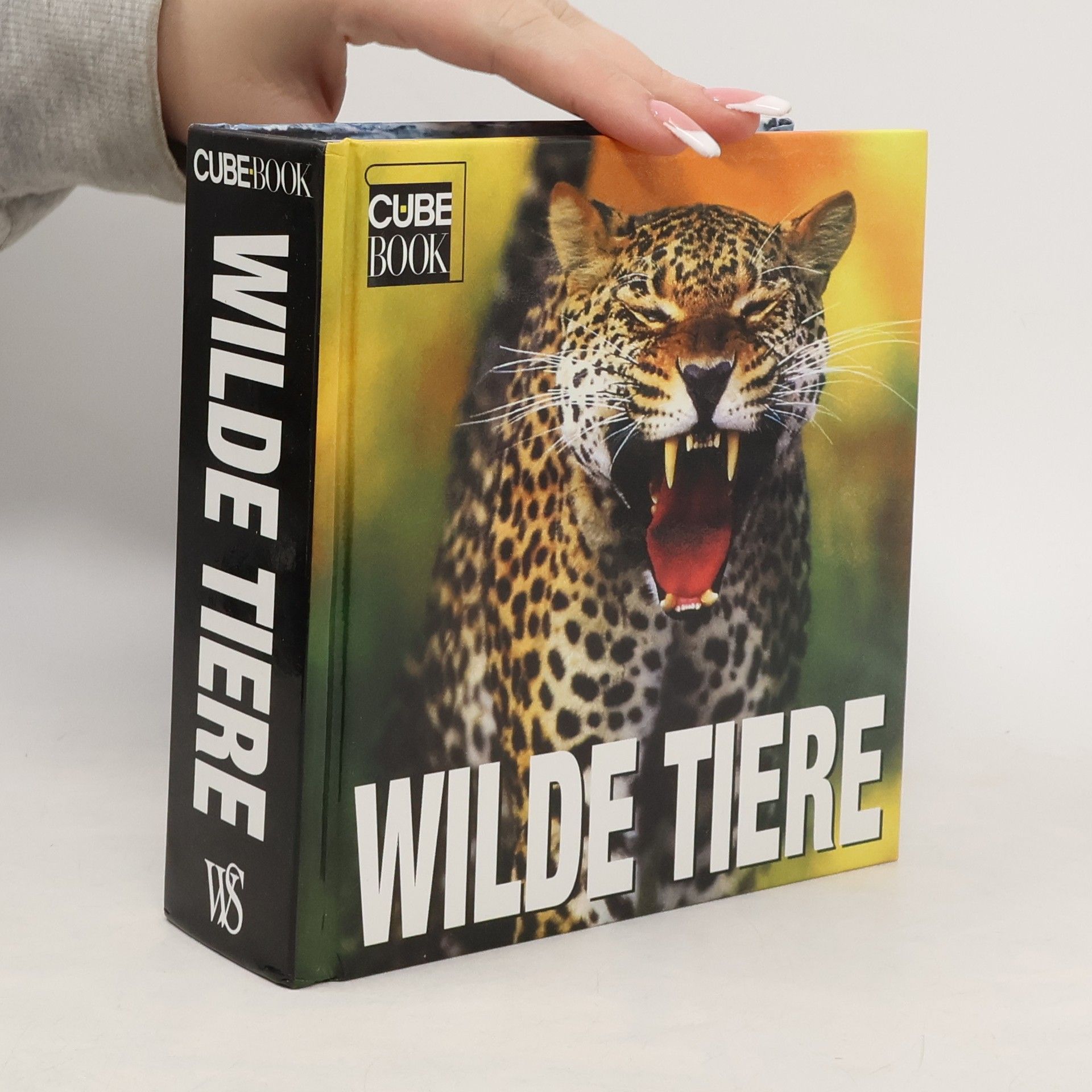 Cristina M. Banfi Wilde Tiere
