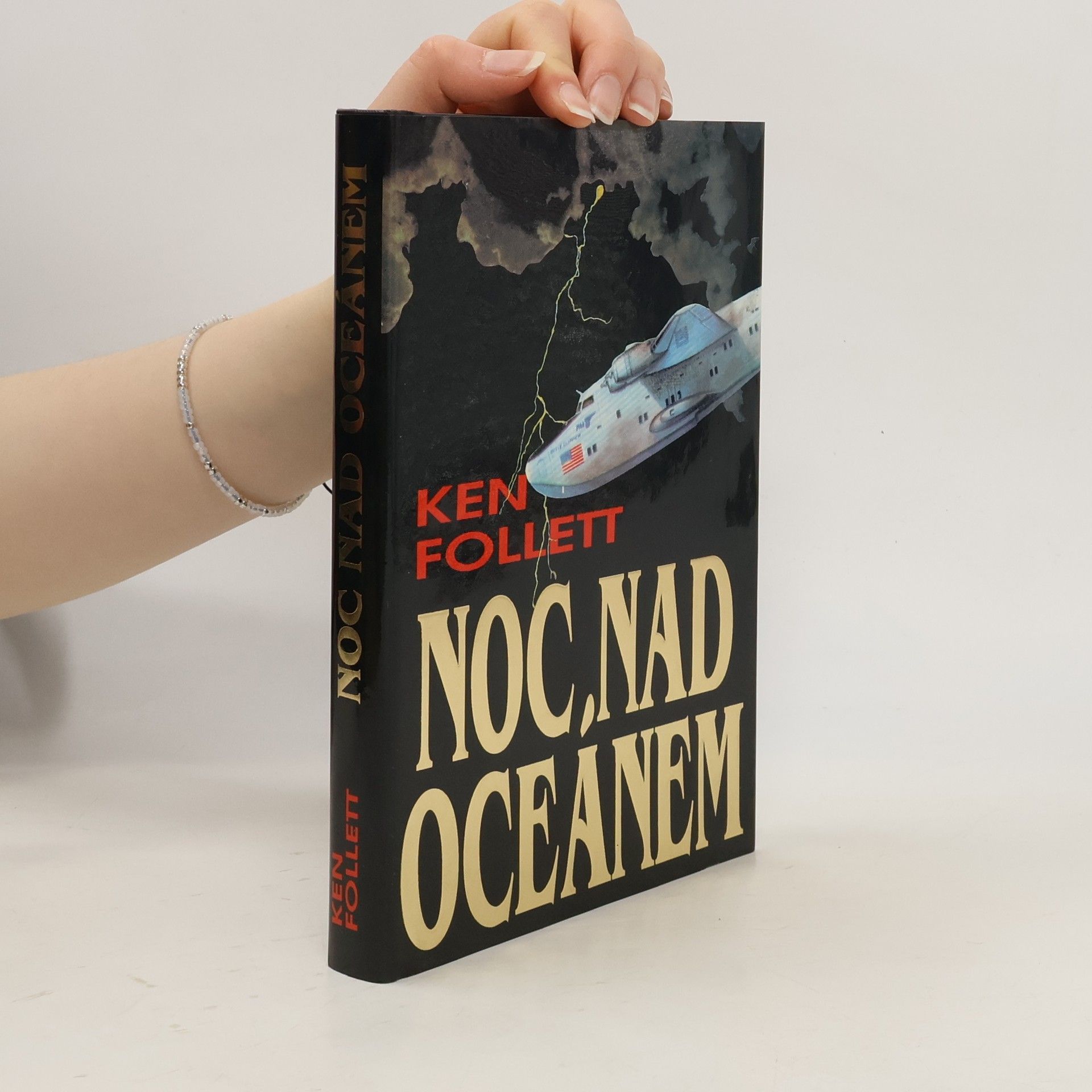 Ken Follett Noc nad oceánem