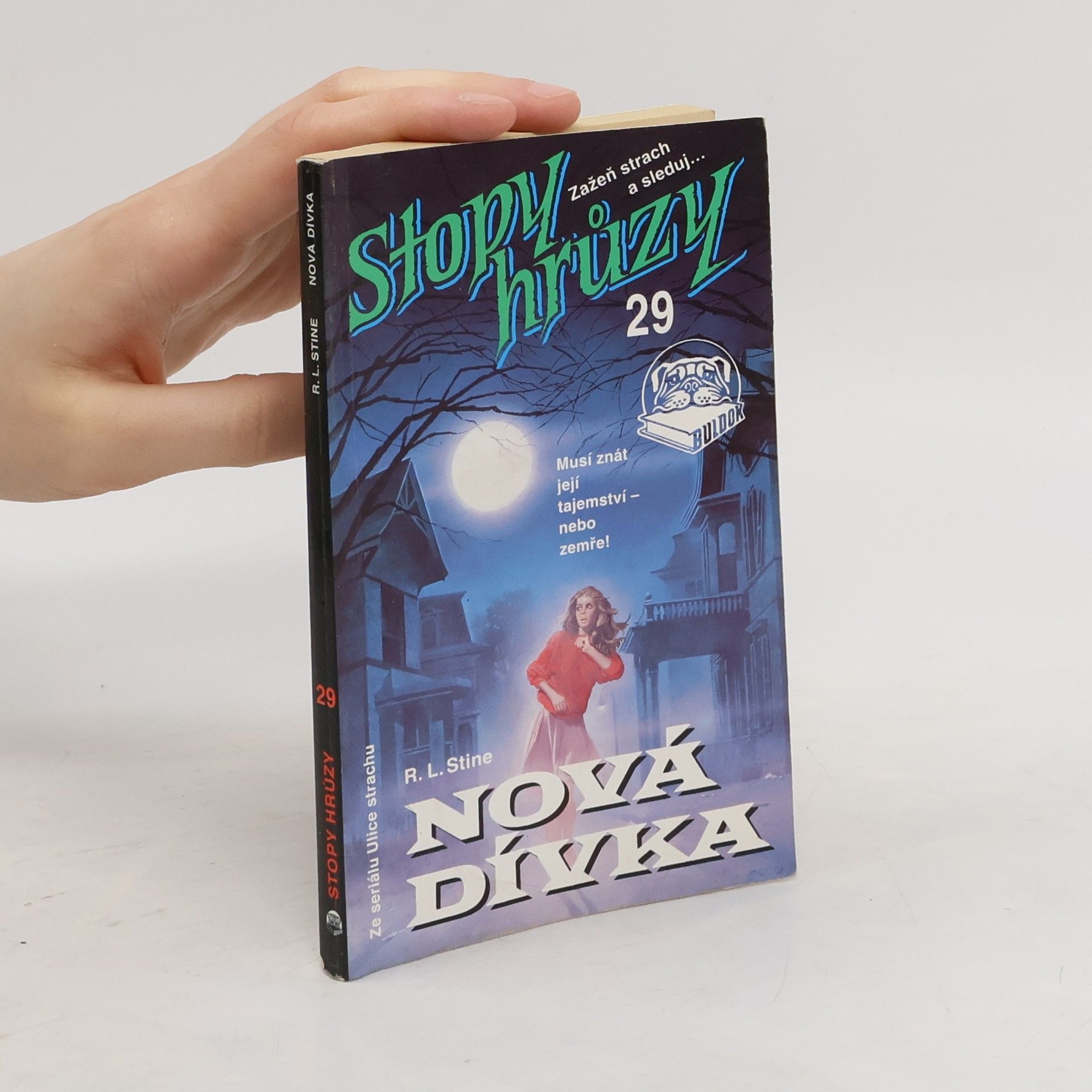 R. L. Stine Nová dívka