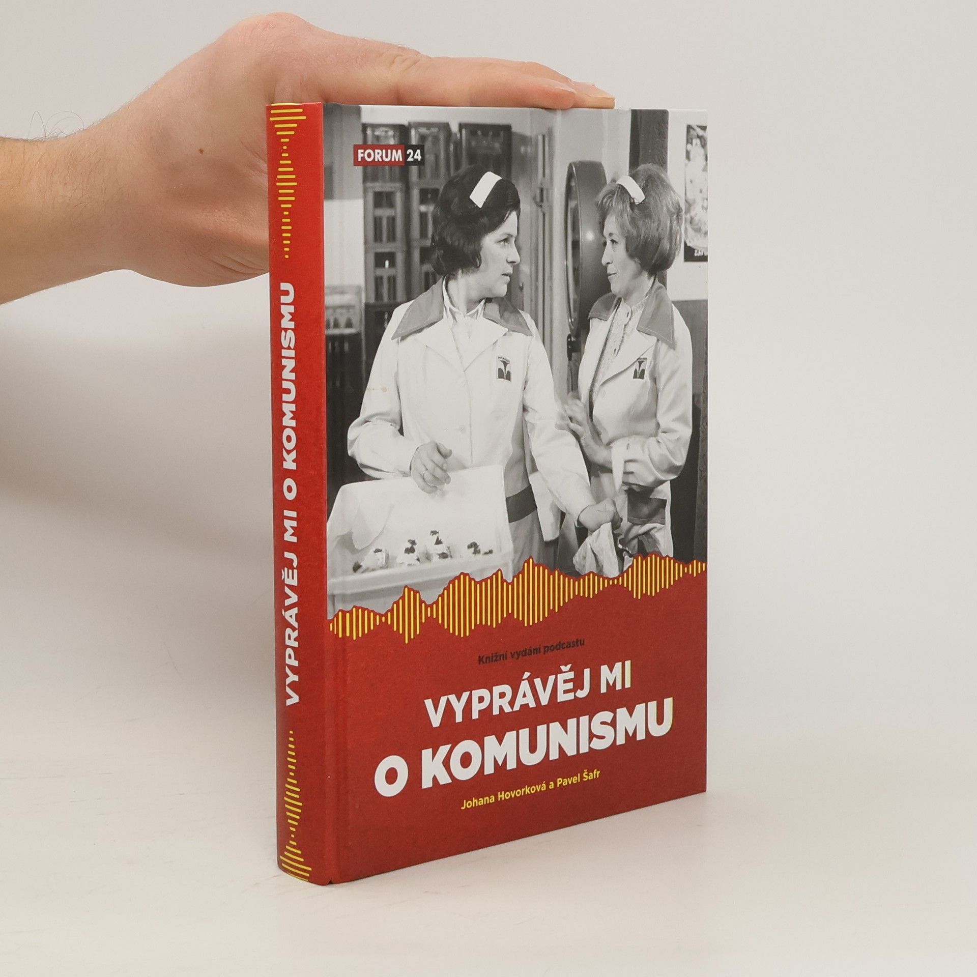 Pavel Šafr Vyprávěj mi o komunismu