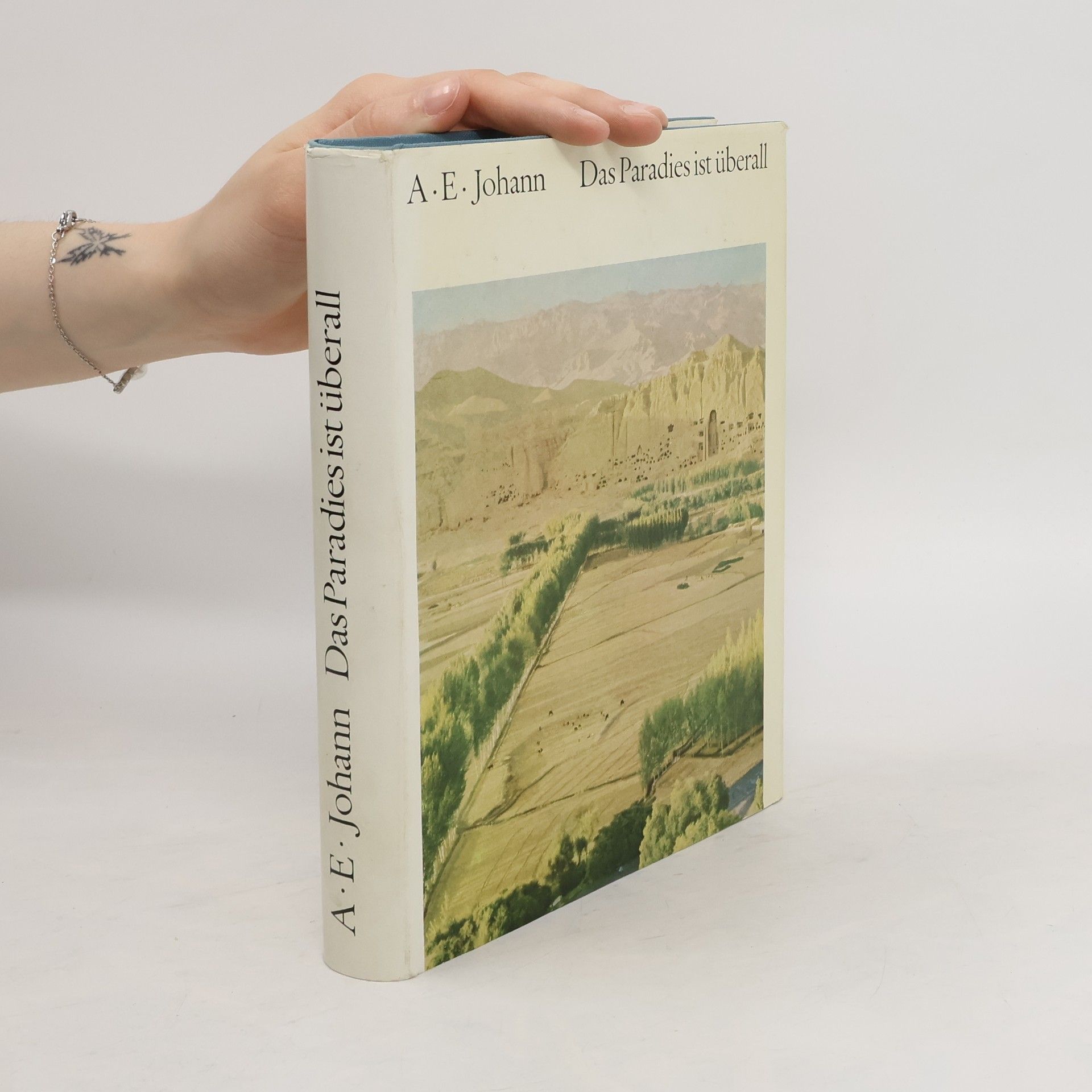 Alfred E. Johann Das Paradies ist überall