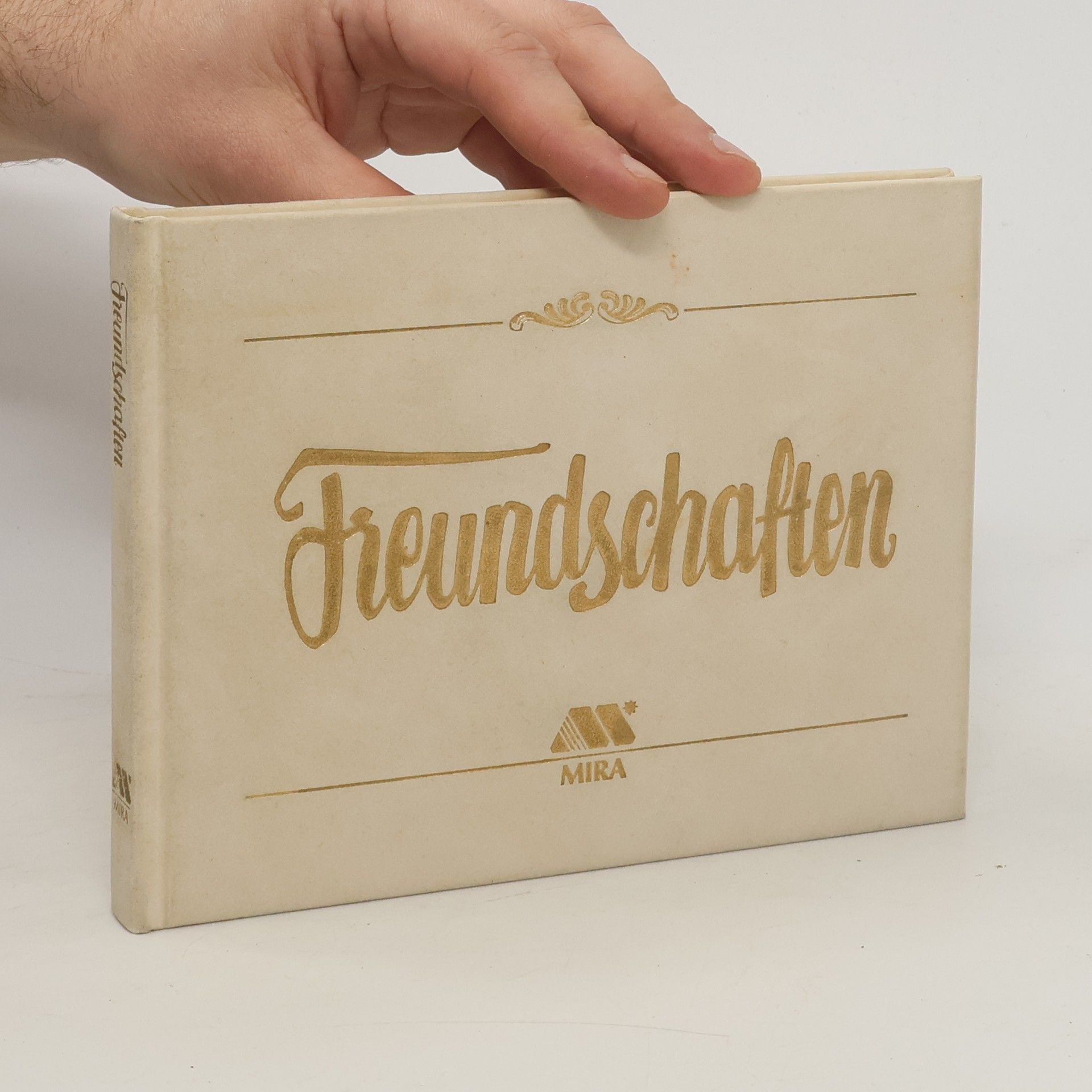 kolektiv Freundschaften