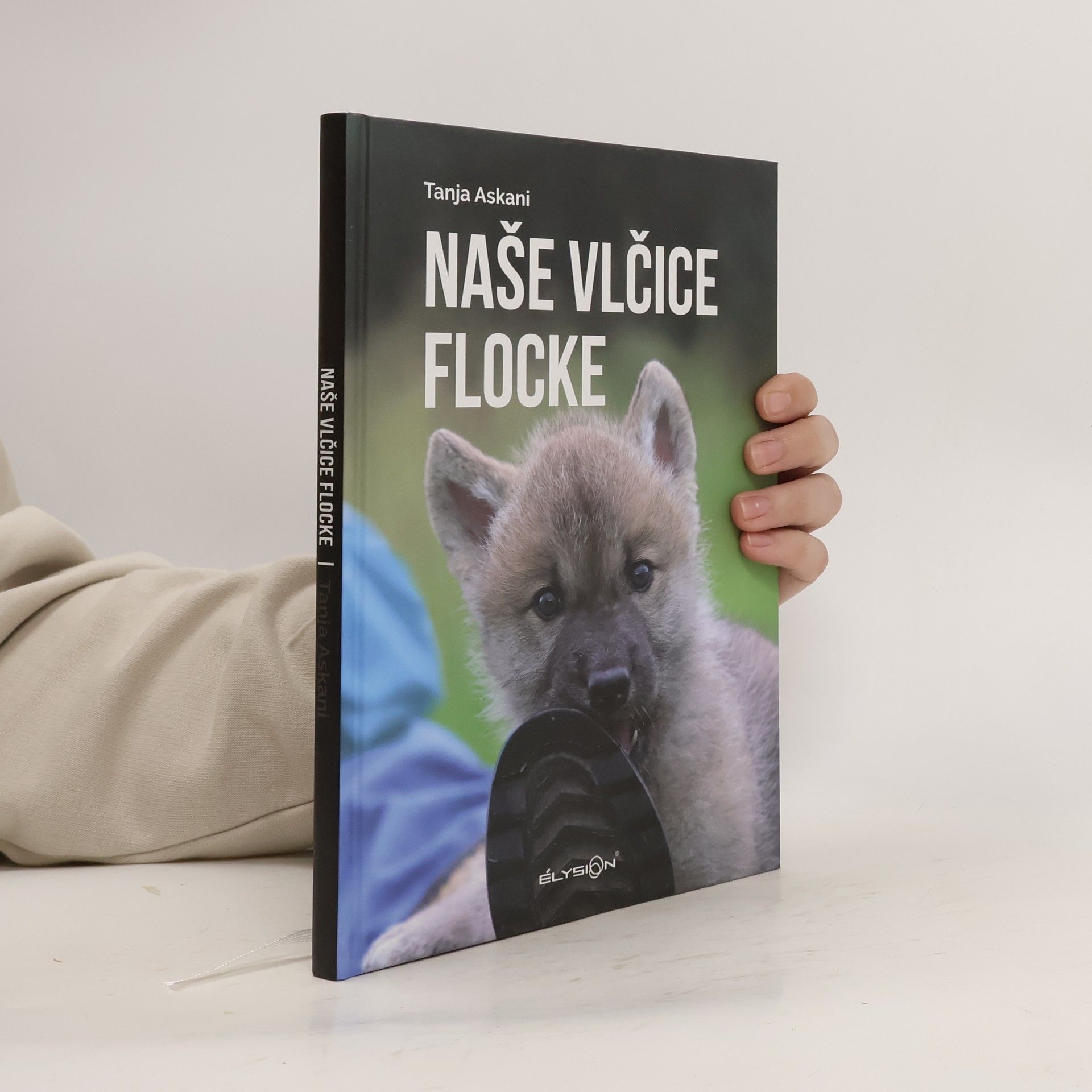Tanja Askani Naše vlčice Flocke